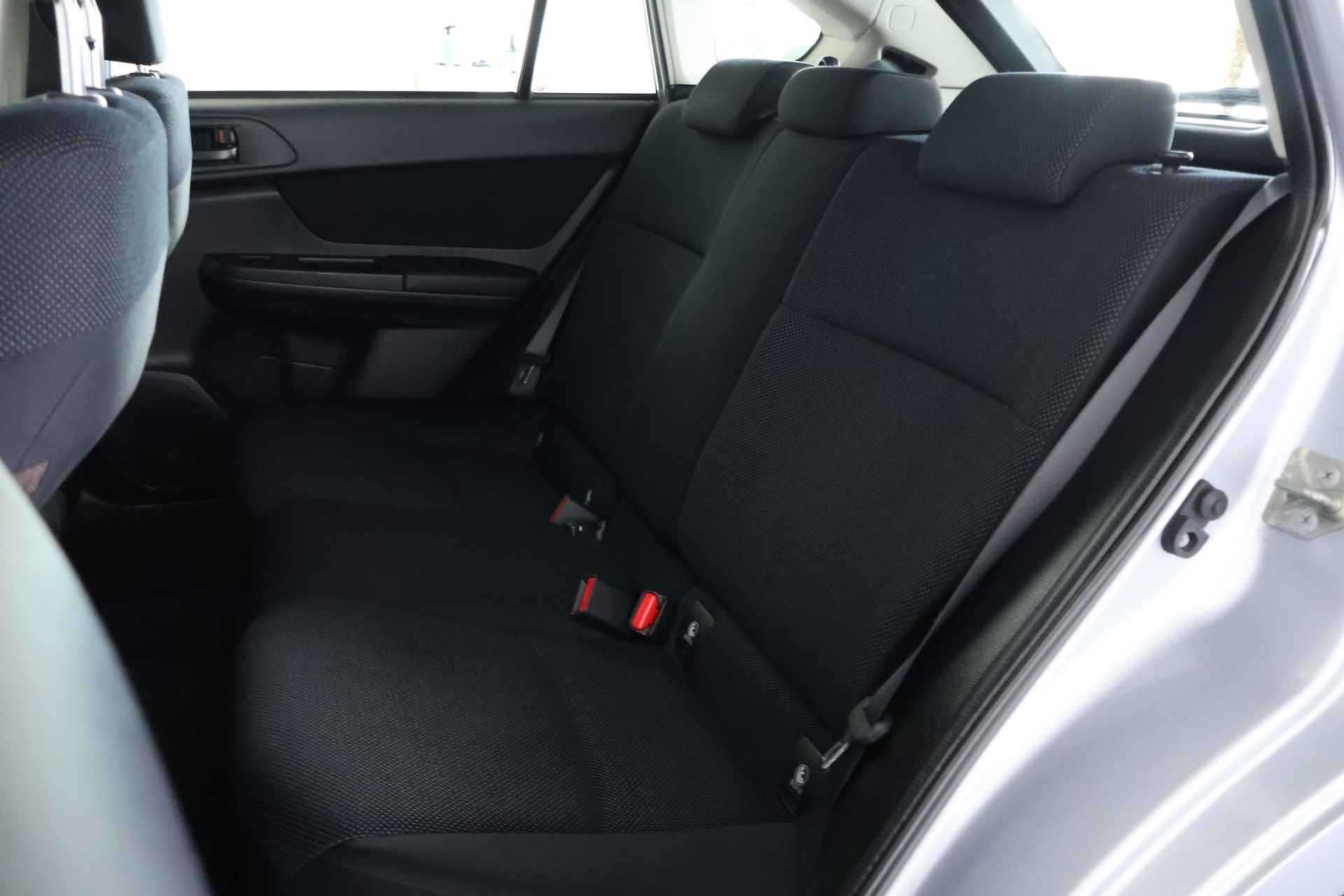 Subaru Impreza 1.6i 4WD Comfort / Aut / Clima - 10/20