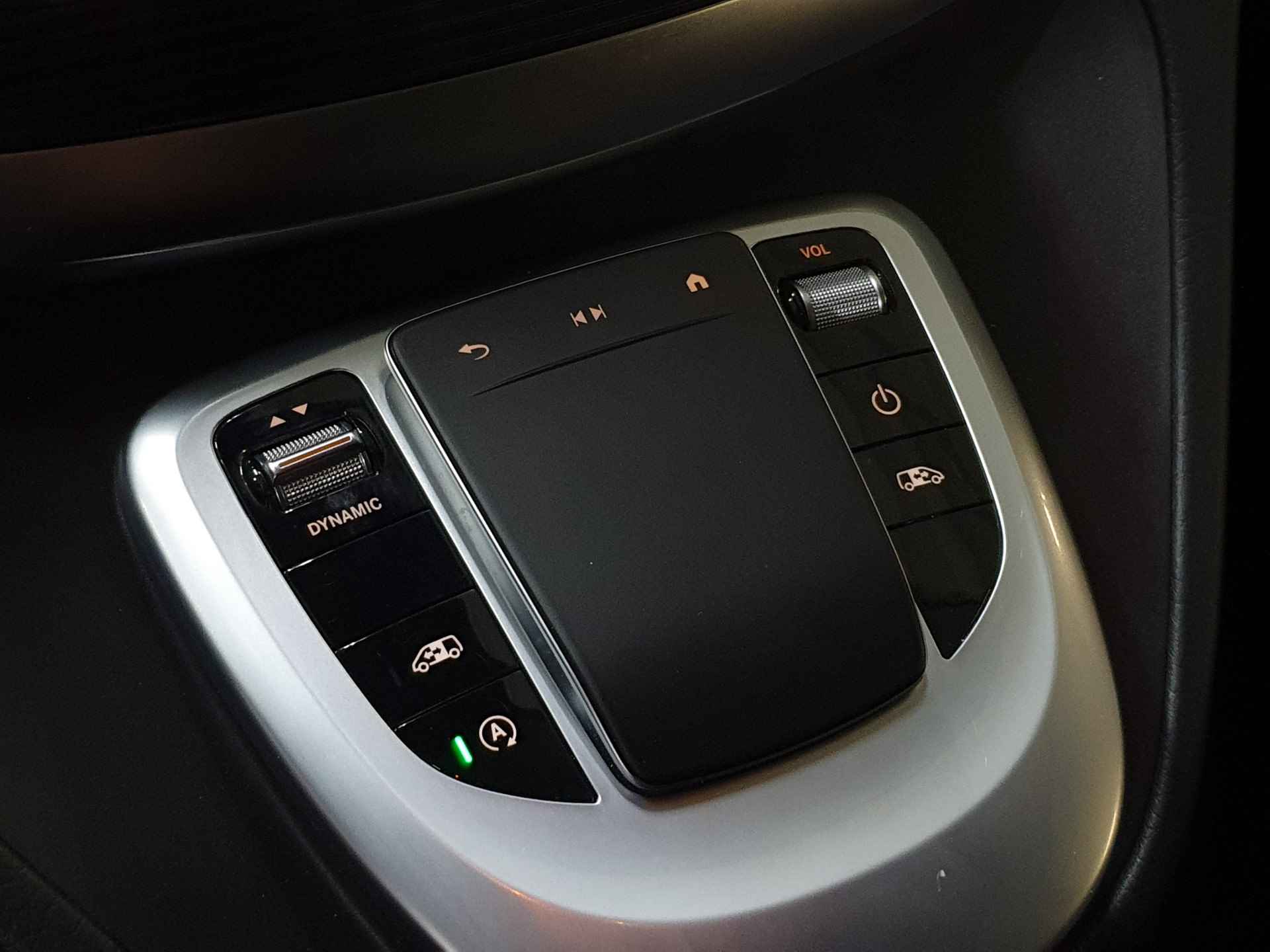 Mercedes-Benz V-Klasse 250d 190pk Lang Avantgarde 7P | LED intel | Leer | 2x el.Schuifdeur | Automaat | Navi | Apple en Android | Cruise - 29/48