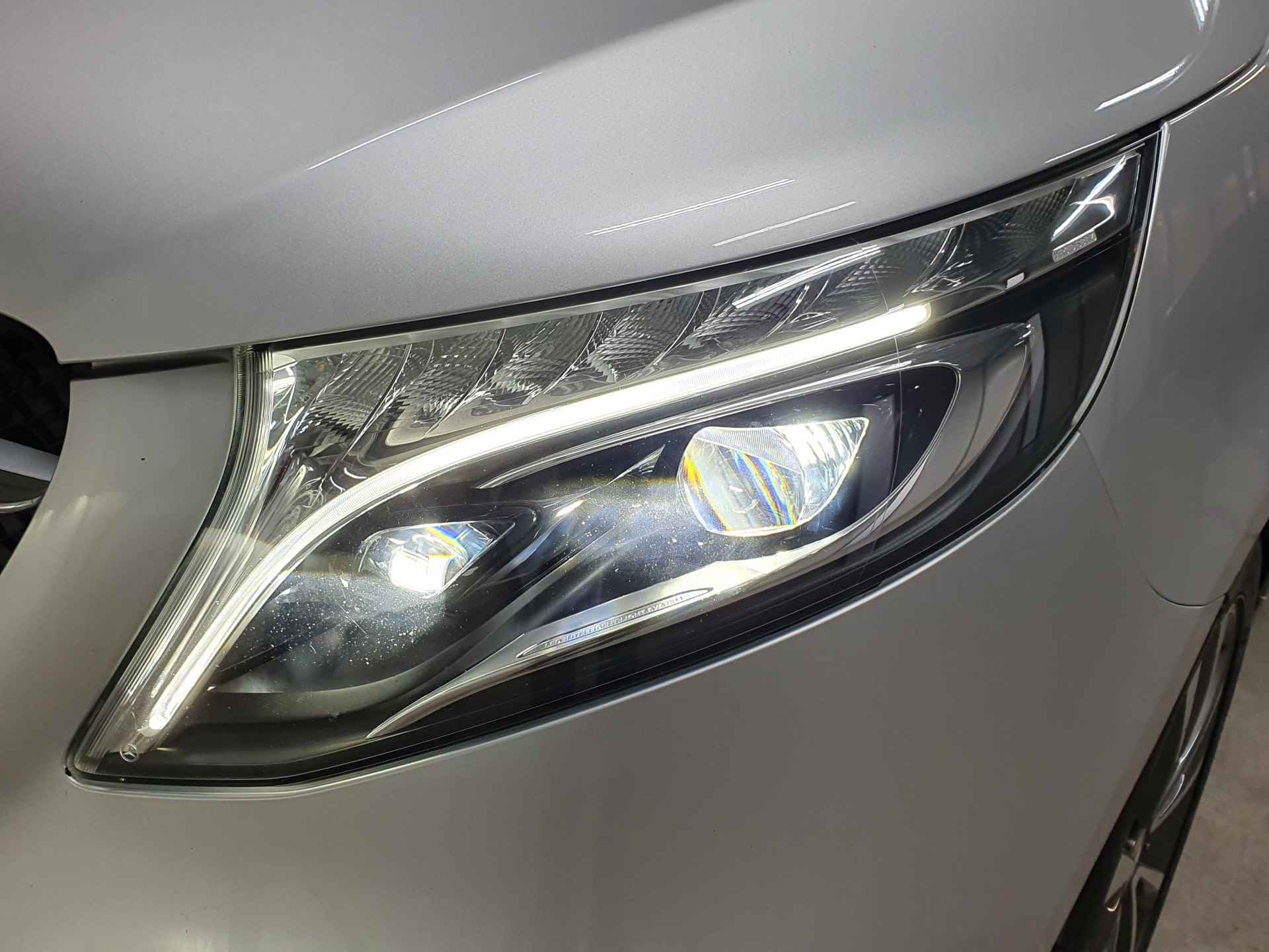 Mercedes-Benz V-Klasse 250d 190pk Lang Avantgarde 7P | LED intel | Leer | 2x el.Schuifdeur | Automaat | Navi | Apple en Android | Cruise - 46/48