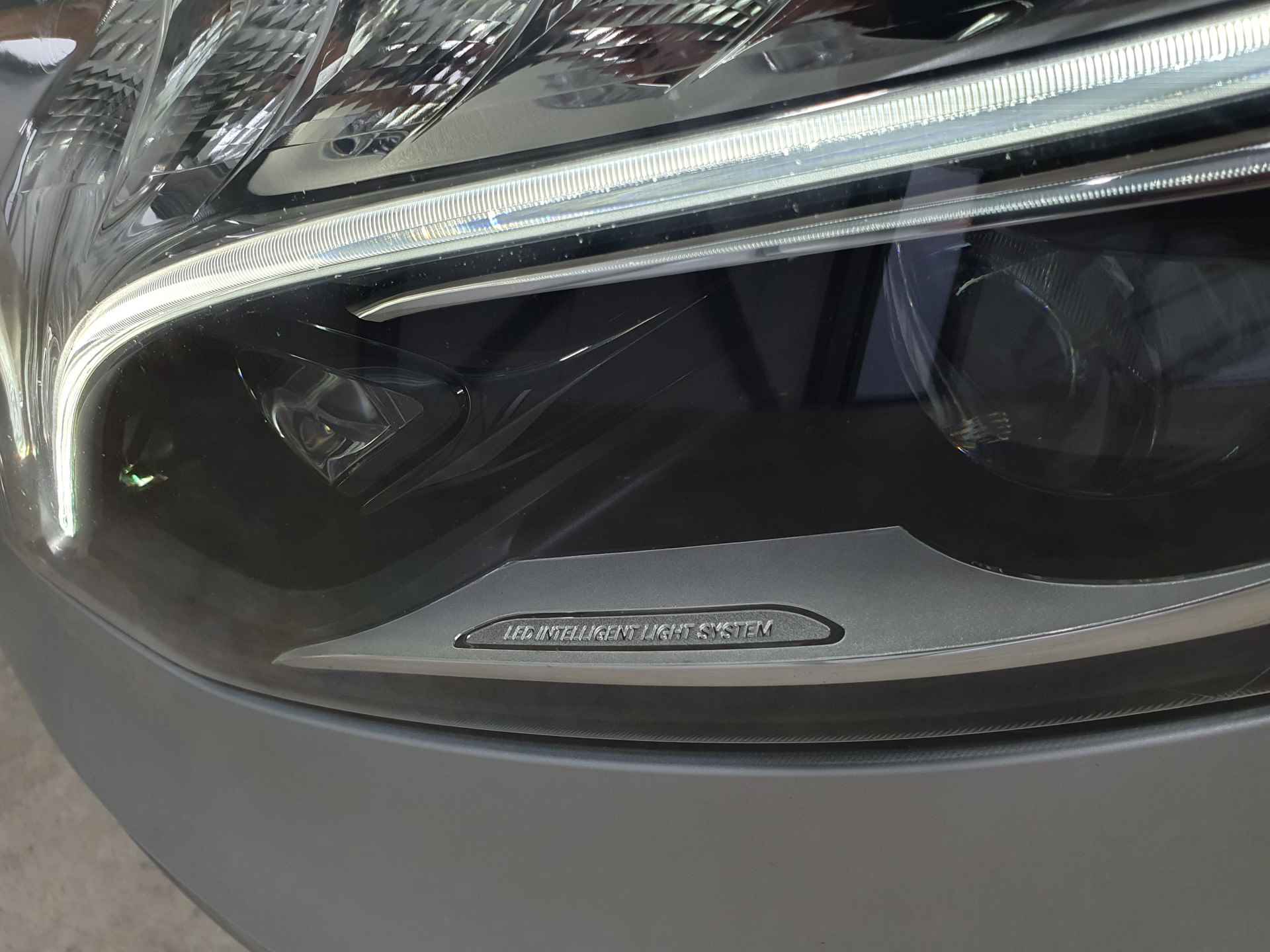 Mercedes-Benz V-Klasse 250d 190pk Lang Avantgarde 7P | LED intel | Leer | 2x el.Schuifdeur | Automaat | Navi | Apple en Android | Cruise - 47/48