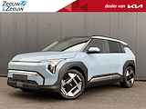 Kia EV3 Plus Advanced 81.4 kWh FROST BLUE | VEGAN LEDEREN STOELBEKLEDING | AUTO ACHTERKLEP | HARMAN KARDON SOUND SYSTEM | SCHUIF KANTEL DAK | 19 INCH LICHTMETALEN VELGEN