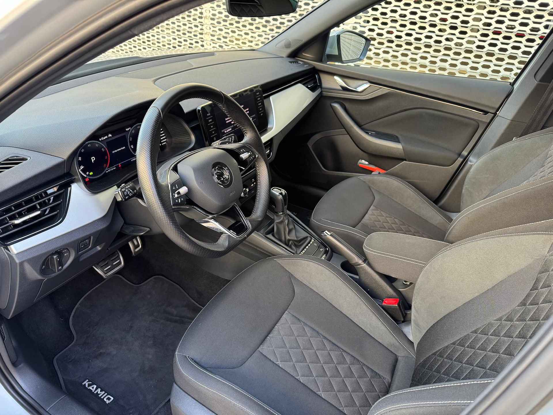 Škoda Kamiq 1.0 TSI Sport Business P4 - 10/27