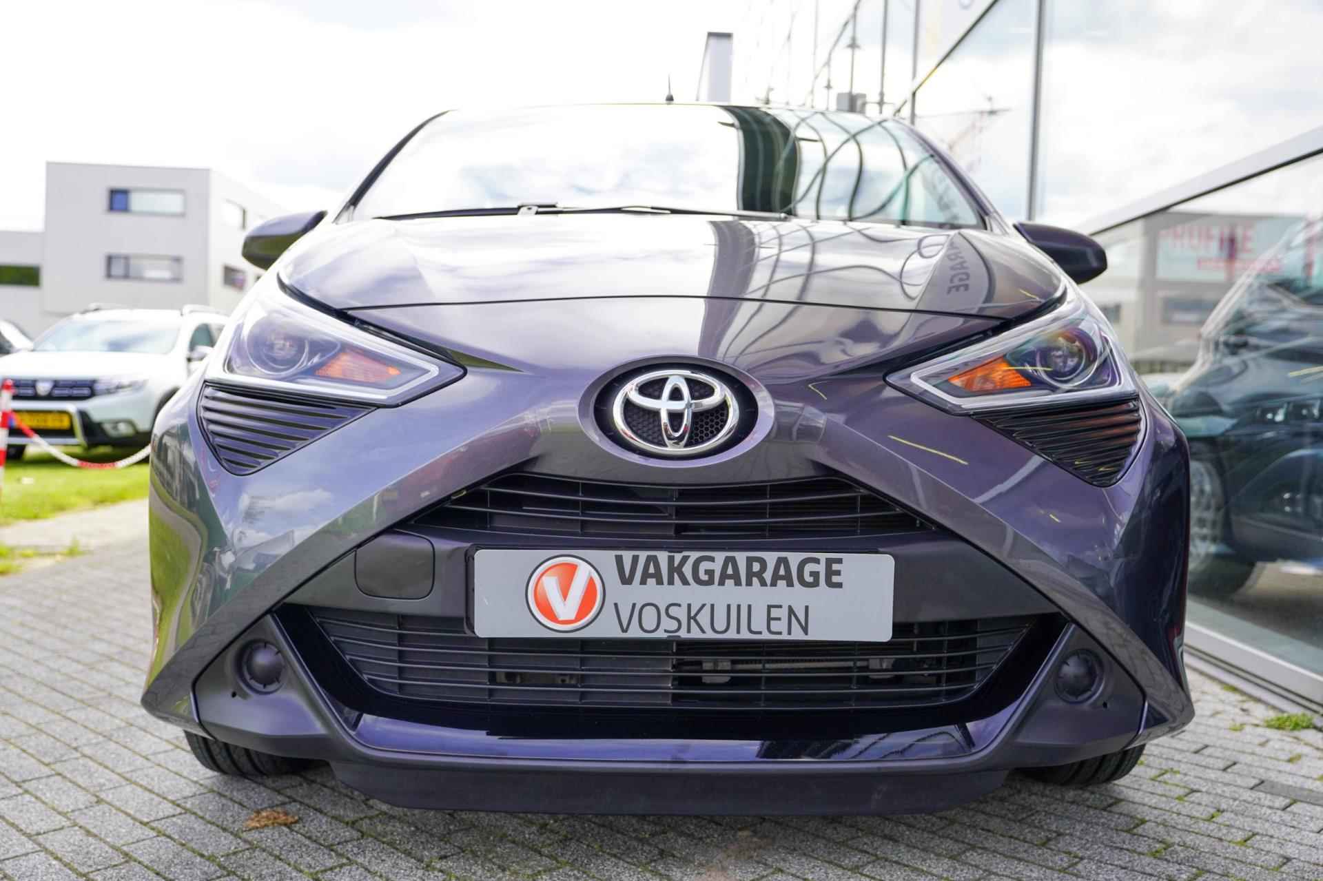 Toyota Aygo 1.0 VVT-i x-play Apple Carplay - 36/39