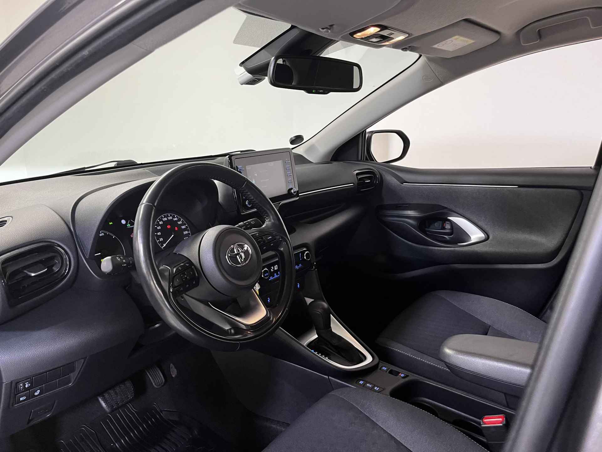 Toyota Yaris 1.5 Hybrid Active Limited | Apple Carplay / Android Auto | Camera | Stoelverwarming | - 18/32