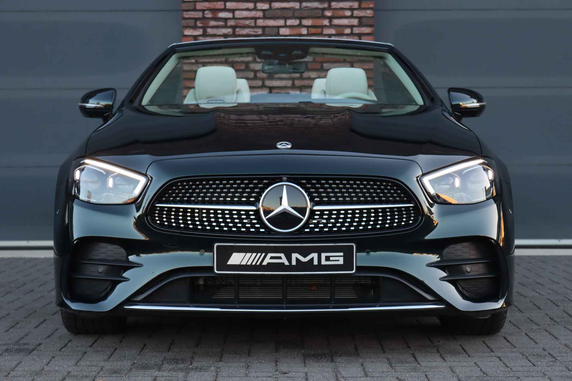 Mercedes-Benz E-Klasse Cabrio 450 4MATIC AMG Line Aut9 | Airmatic | Distronic+ | Carbon | Stoelventilatie | Verwarmd Stuurwiel | Burmester | HUD | Airscarf | Soft-Close | Memory | Massage | - 14/51