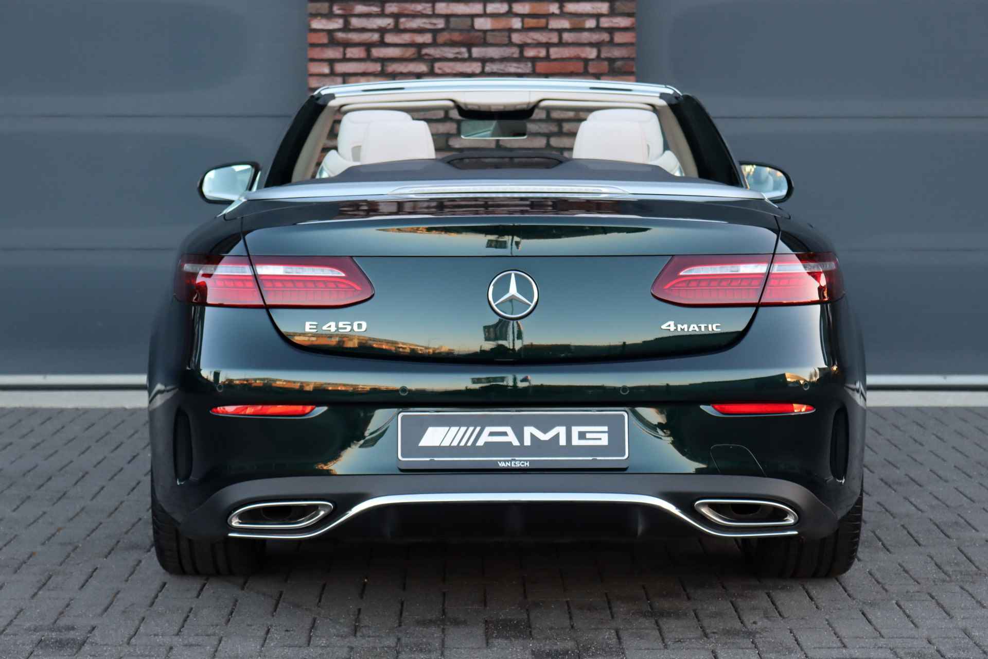 Mercedes-Benz E-Klasse Cabrio 450 4MATIC AMG Line Aut9 | Airmatic | Distronic+ | Carbon | Stoelventilatie | Verwarmd Stuurwiel | Burmester | HUD | Airscarf | Soft-Close | Memory | Massage | - 16/51