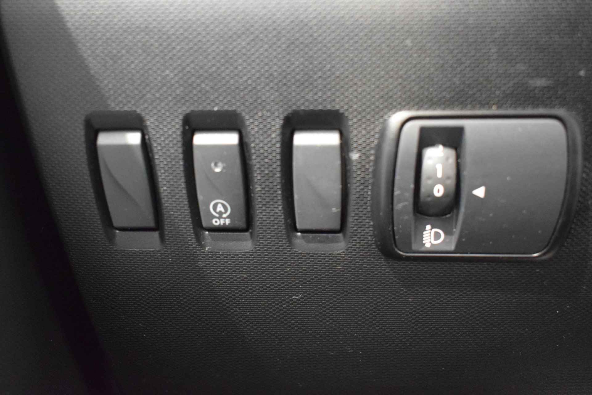 Renault Twingo 1.0 SCe Collection | 5-deurs | Cruise control | Elektrische zijspiegels | Airco | Climate control | - 31/32