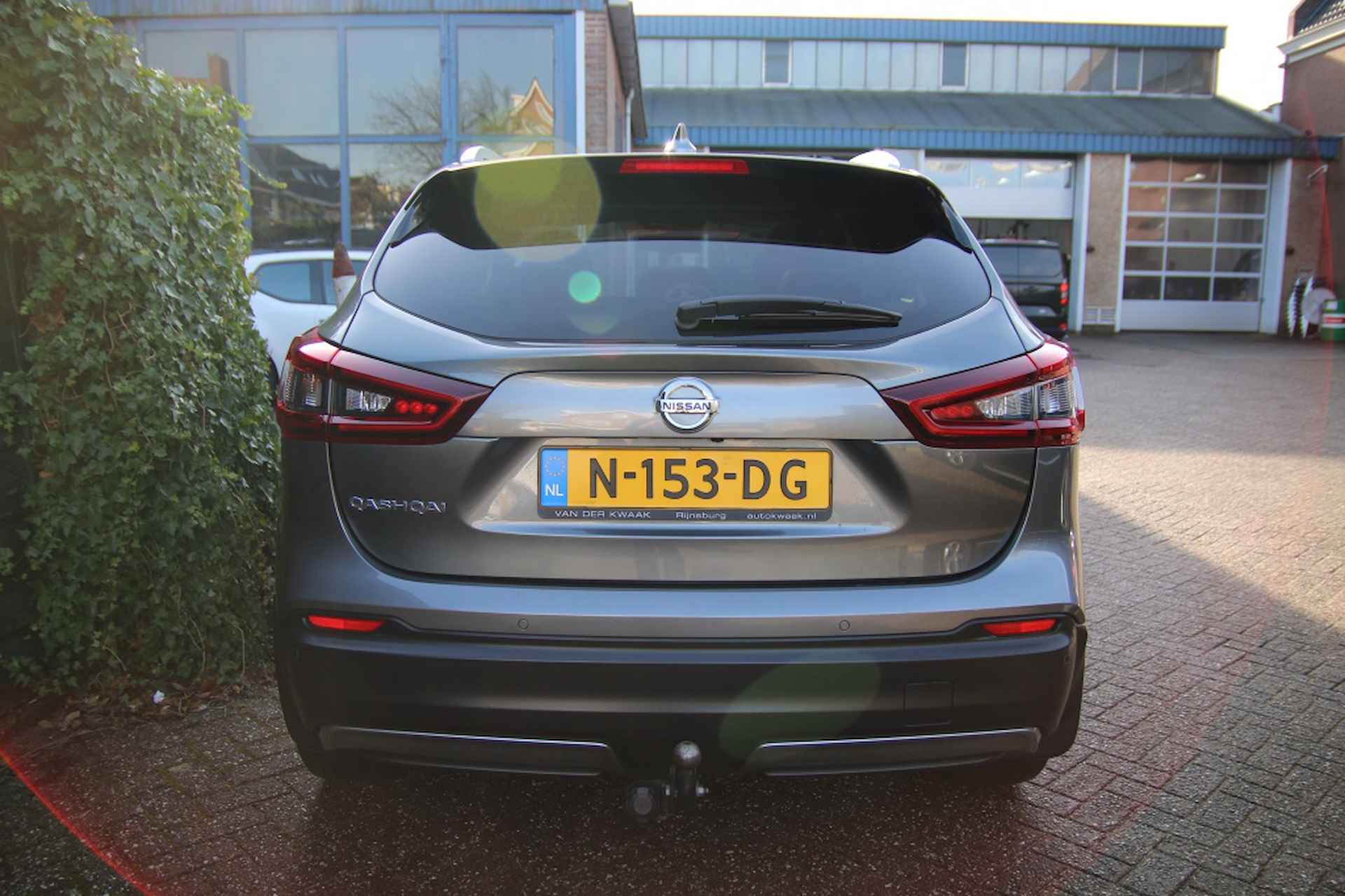 Nissan Qashqai 1.3 DIG-T Premium Ed | Apple carplay | Leer | ACC | Pano | 360 C - 5/33