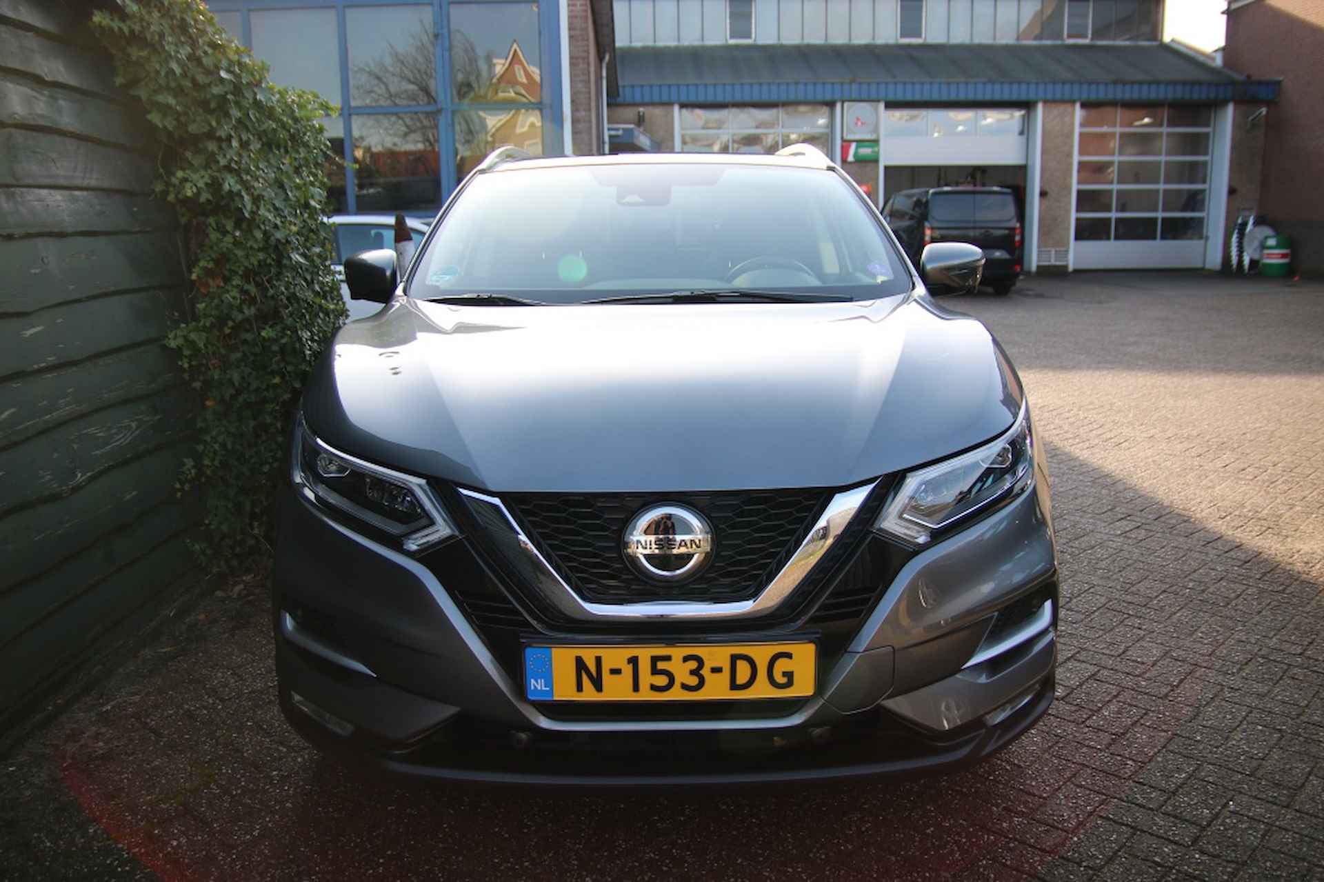 Nissan Qashqai 1.3 DIG-T Premium Ed | Apple carplay | Leer | ACC | Pano | 360 C - 33/33