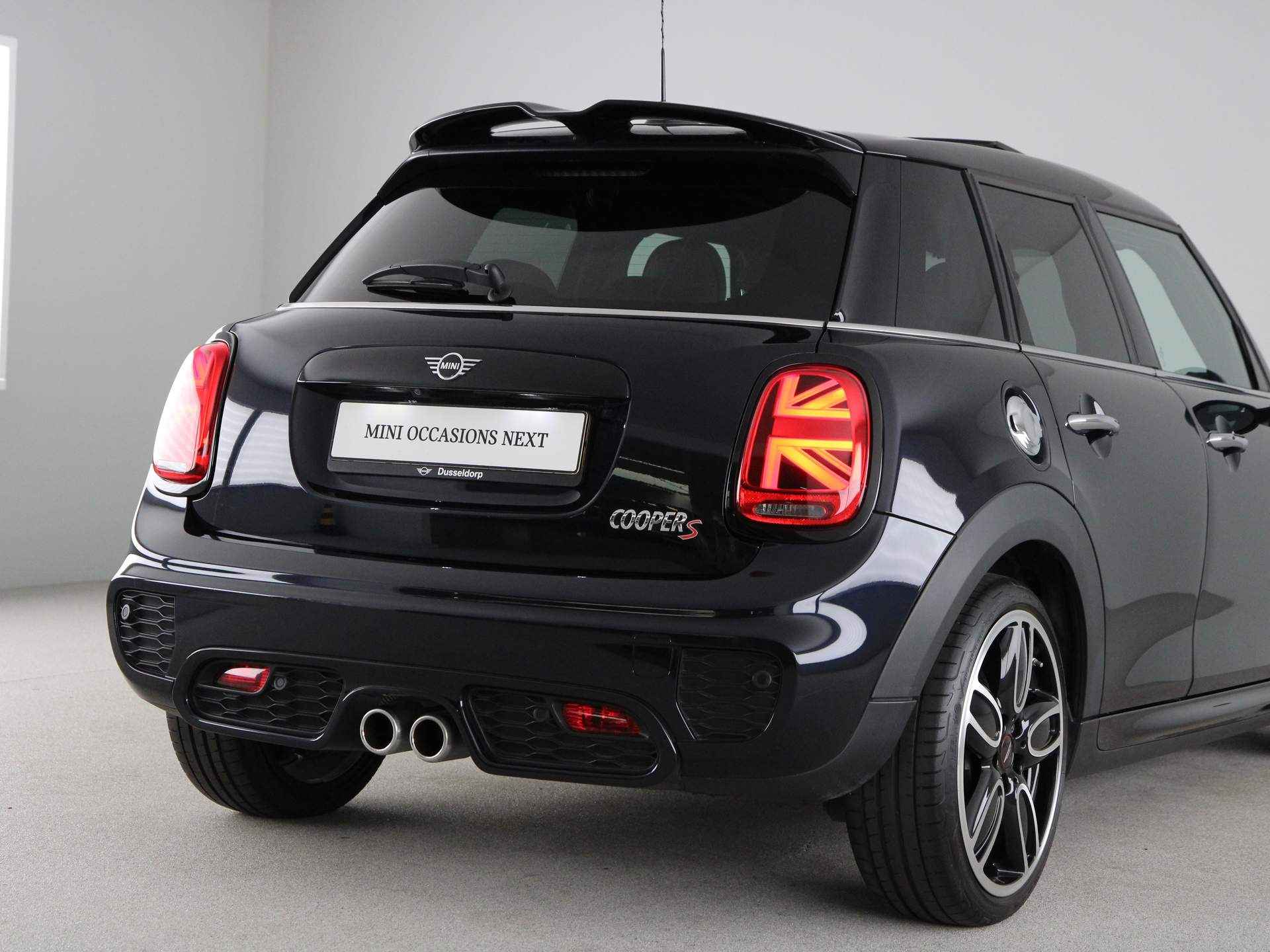 MINI 5-deurs Cooper S Hammersmith Aut. - 21/27