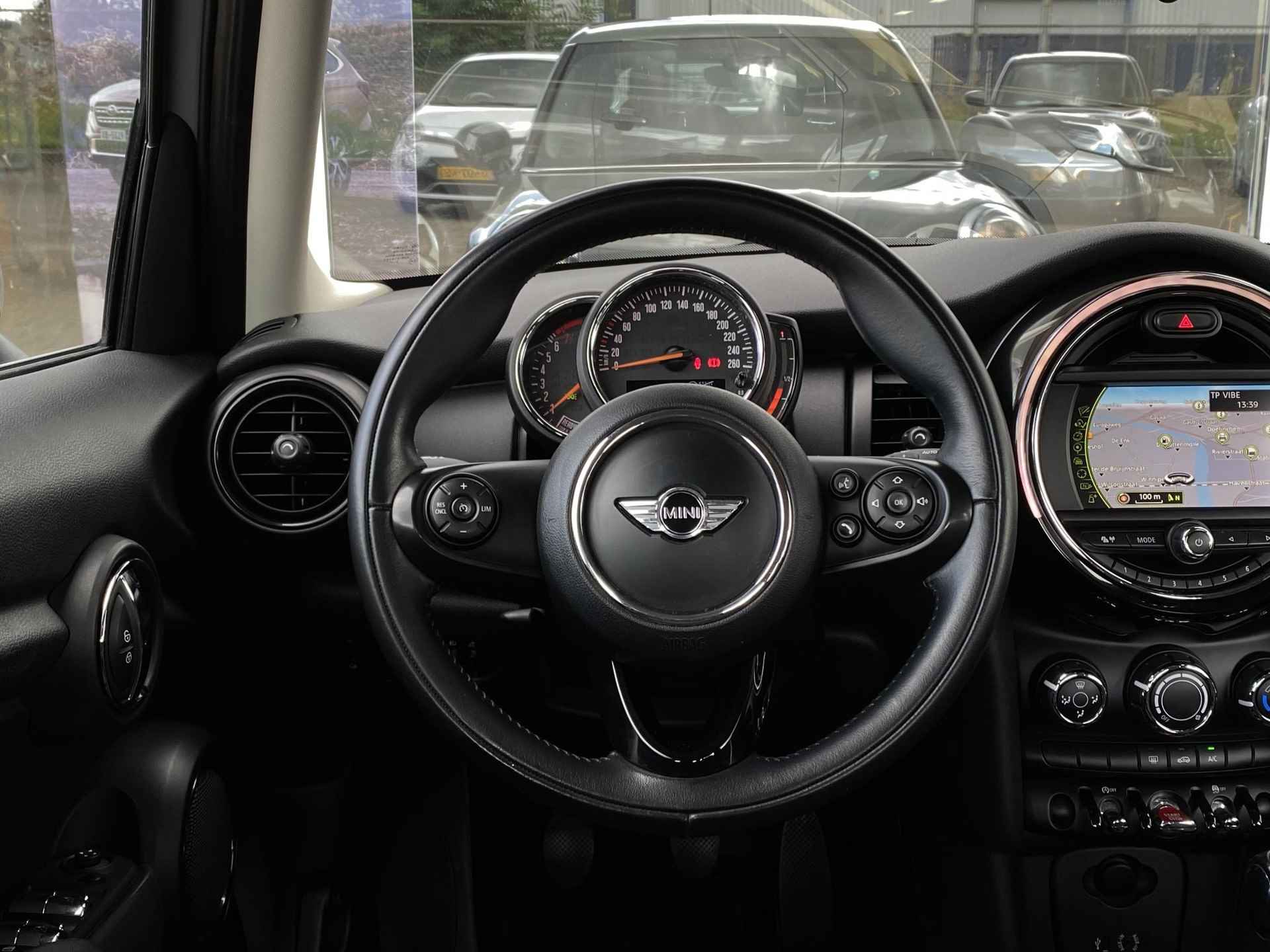 Mini Mini 1.2 One Chili | Navigatie | Airco | Parkeersensoren achter | Cruise control | Boordcomputer | Nette auto | - 11/37