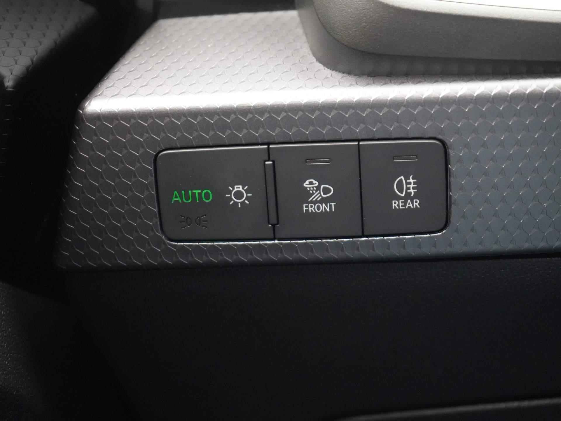 Audi A1 Sportback 25 TFSI Pro Line S App-Navi | Clima | Cruise | Camera | Stoelverwarming | LED - 28/43