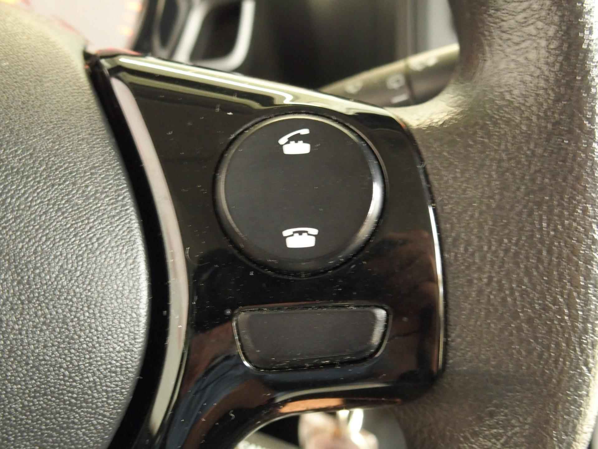 Toyota Aygo 1.0 VVT-i x-fun Airco DAB Radio USB Aux Cruise control - 16/21