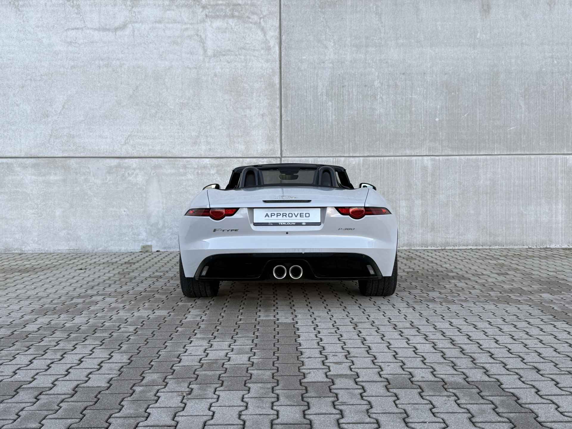 Jaguar F-Type 3.0 V6 RWD R-Dynamic Borasco Grey - 9/34