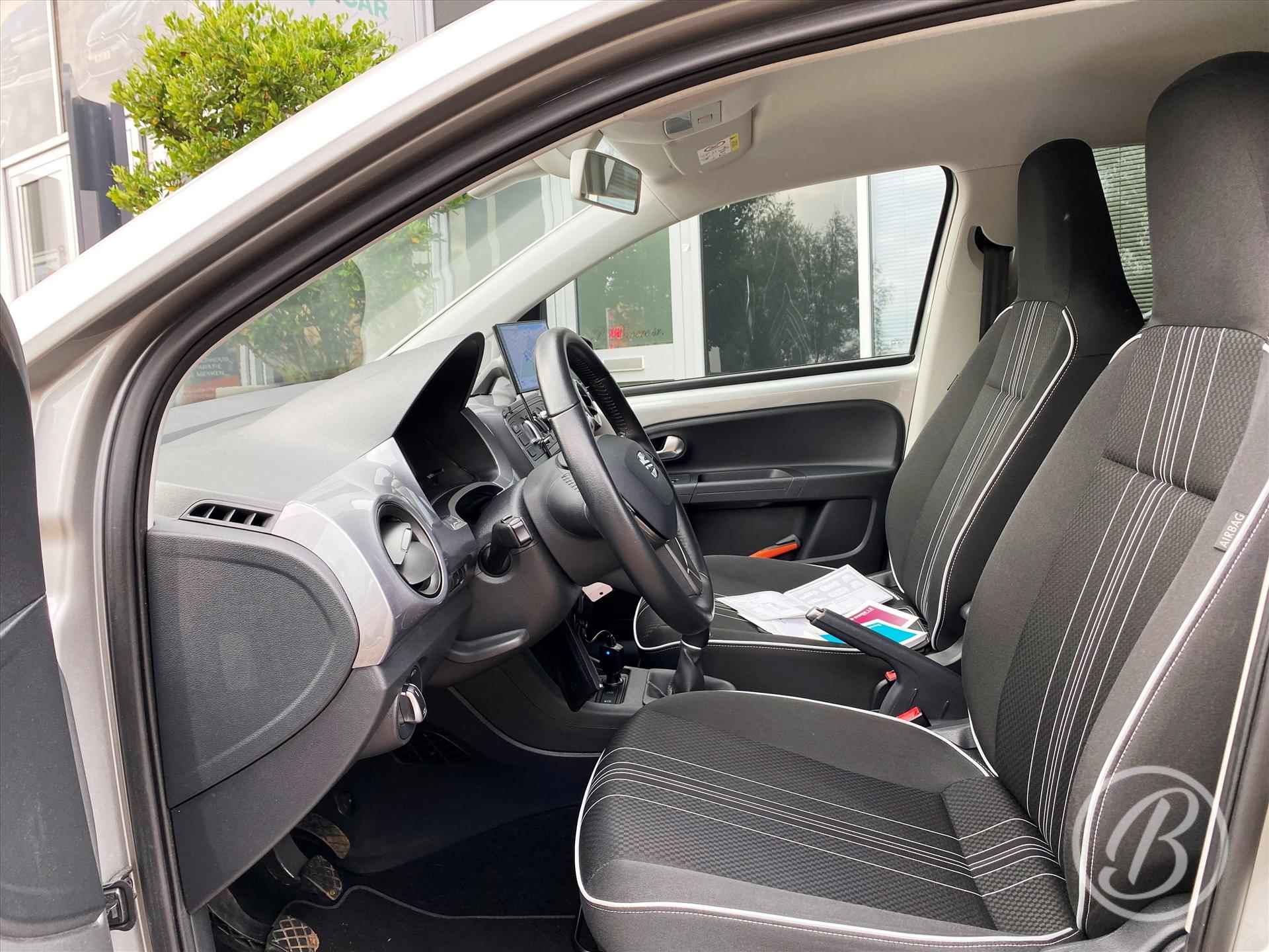 SEAT Mii 1.0 60pk Ecomotive 5D Sport Connect | navigatie, 15 inch velgen, airco, bluetooth, cruise control, radio met cd, elek. ramen en buitenspiegels - 7/54