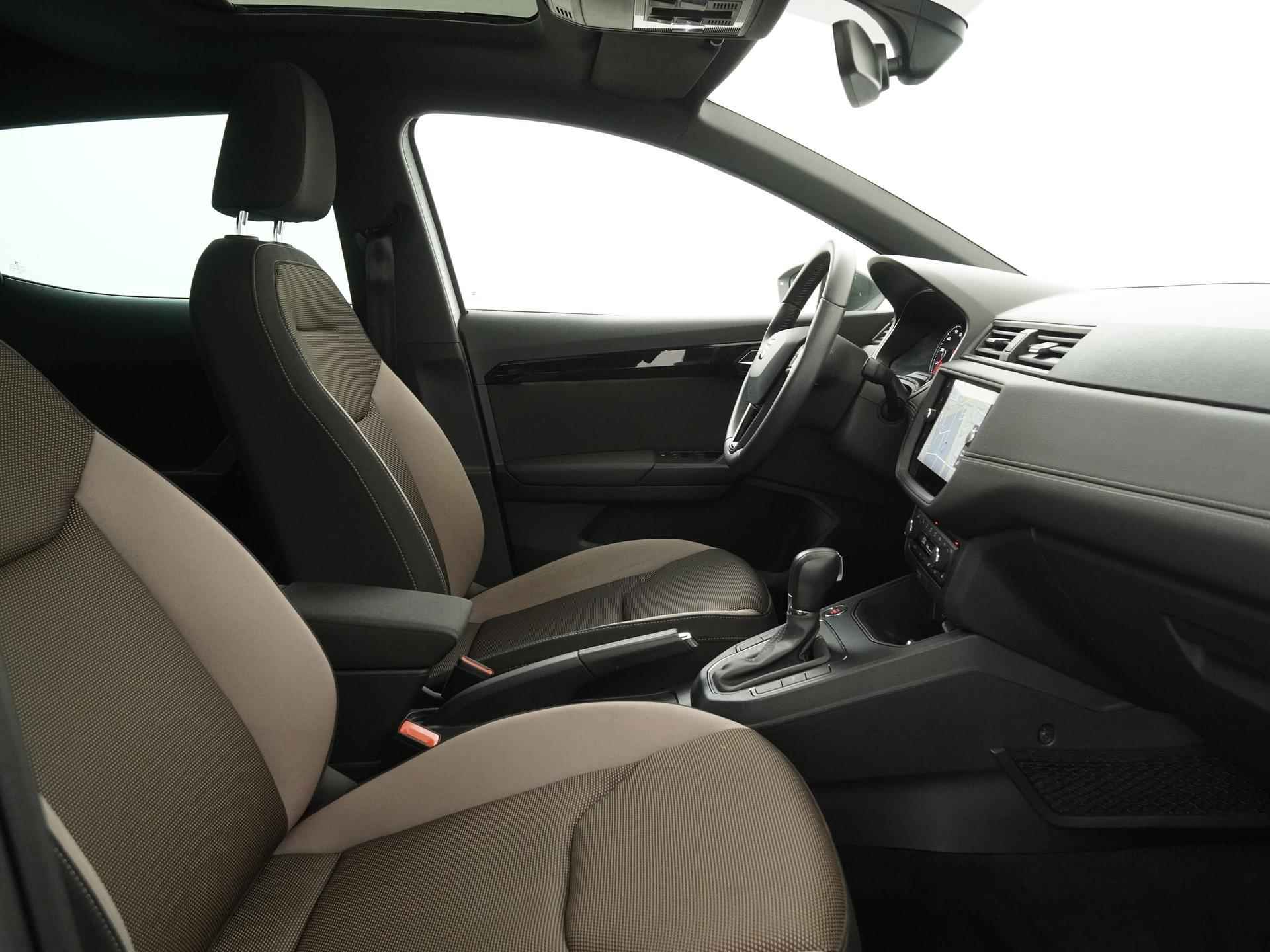 SEAT Ibiza 1.0 TSI Xcellence DSG | Schuifdak | Camera | Zondag Open! - 3/39
