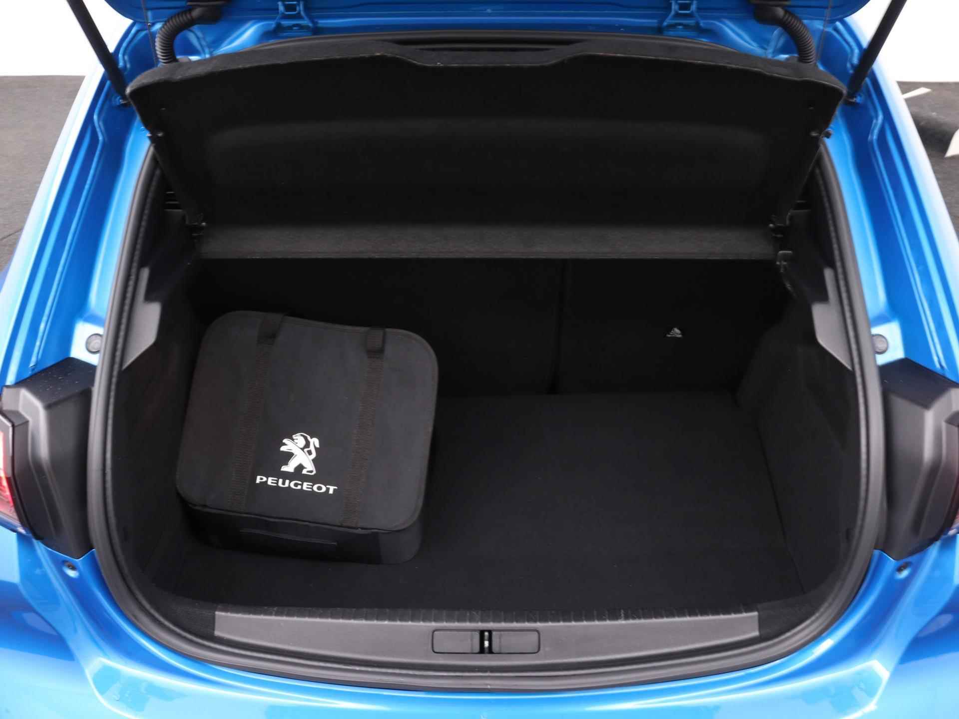 Peugeot e-208 GT 50 kWh 136pk Automaat | Navigatie | 3-fase laden | Panoramadak | Achteruitrijcamera | Stoelverwarming | Full Led koplampen | Leder/Alcantara | Keyless | Climate Control | Adaptieve Cruise Control | 3D Cockpit | Apple Carplay | Dodehoeksensor | 17" lichtmetalen velgen | - 16/41