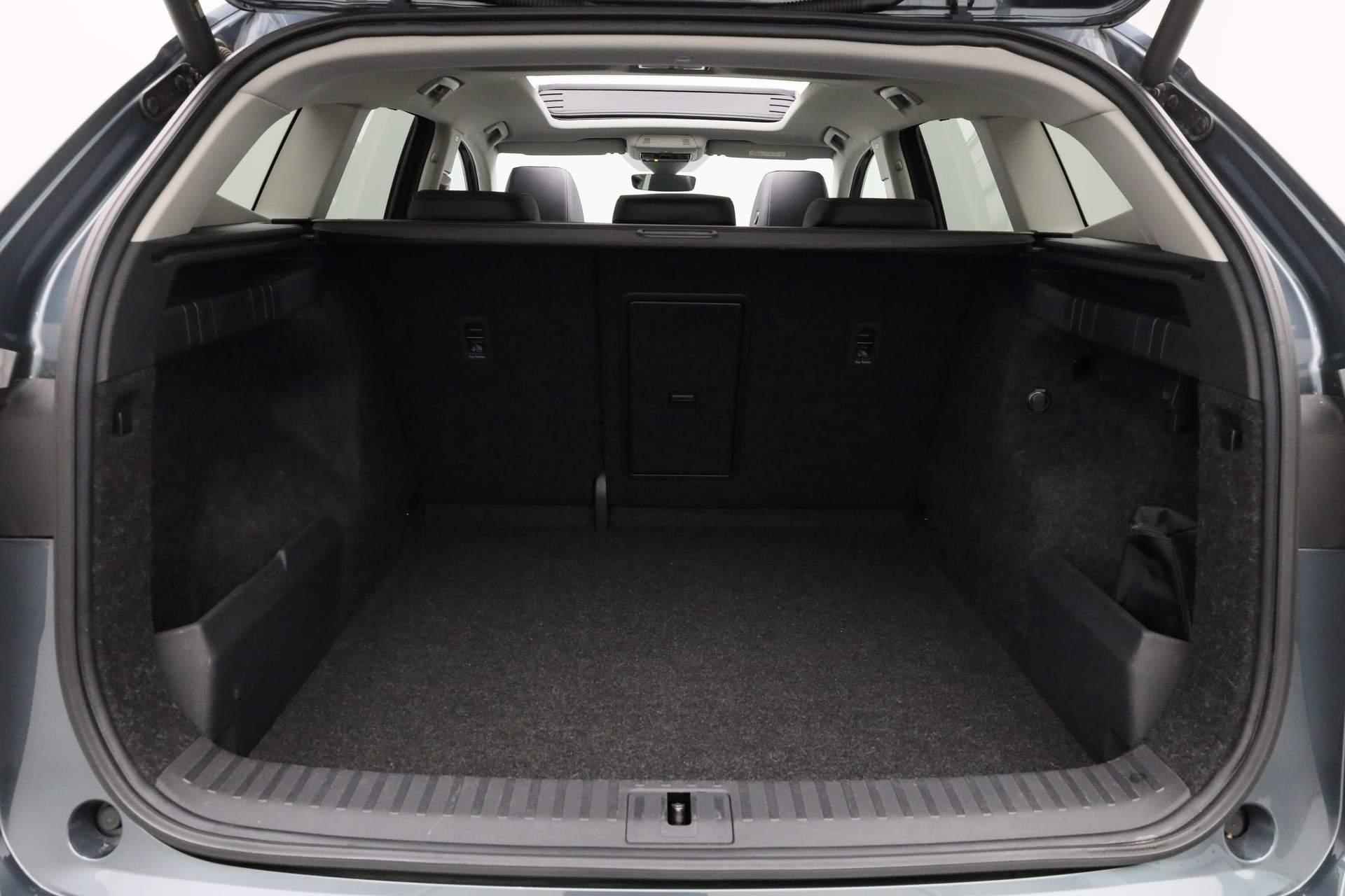 Skoda Enyaq iV 80 204PK Business Edition | Pano | Warmtepomp | Leder | Matrix LED | Geheugen-/massagestoelen | Navi | Camera | Stoelverwarming | ACC | Keyless - 39/39