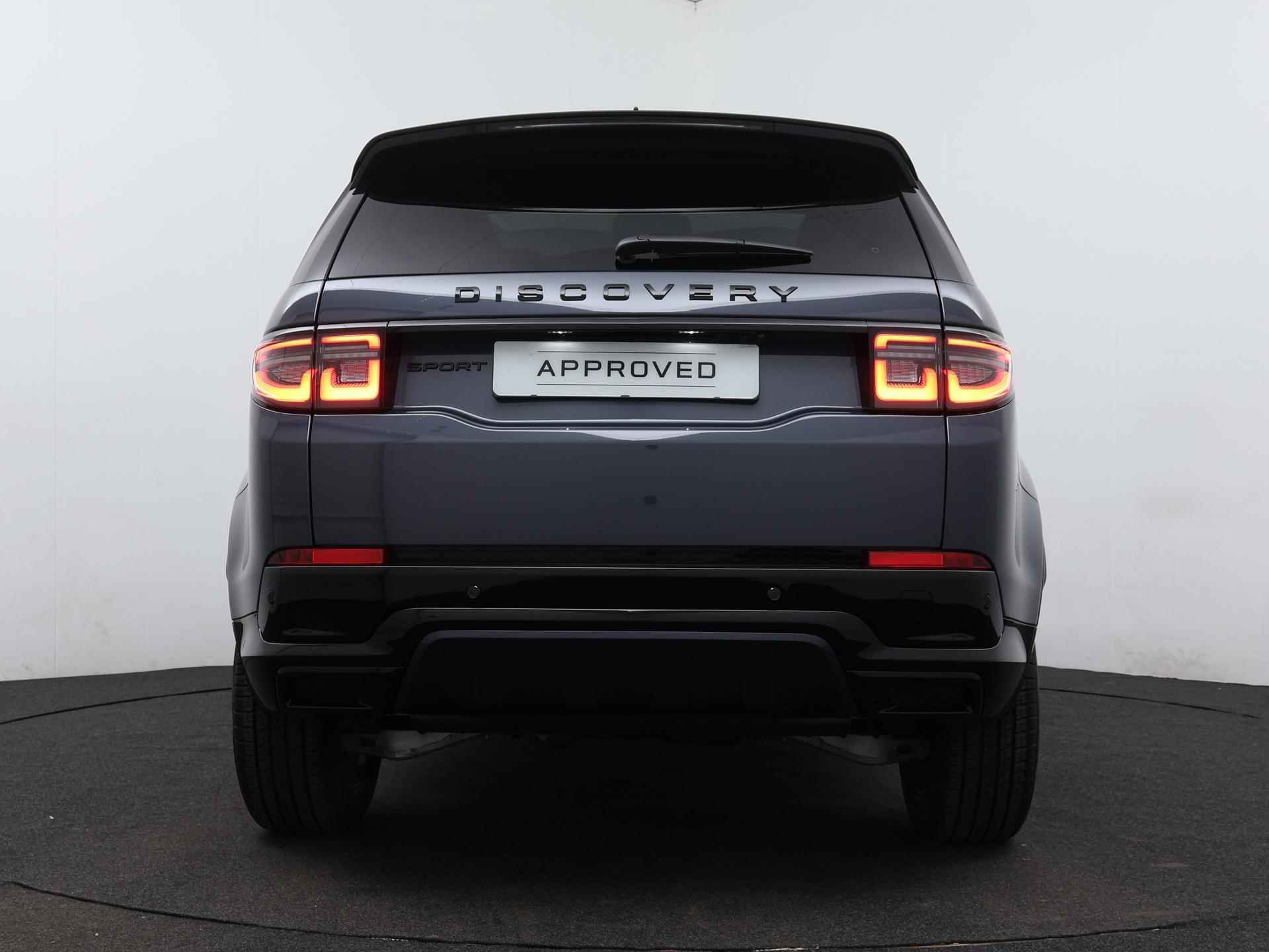 Land Rover Discovery Sport P300e R-Dynamic SE | Panorama | Stoelverwarming | Camera - 4/43