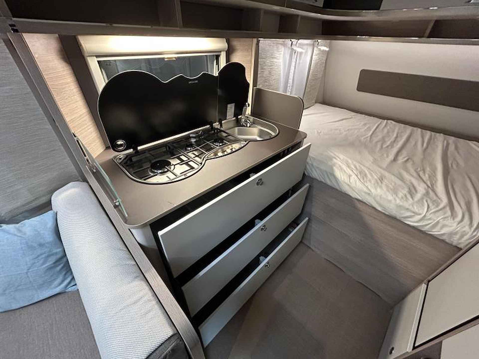 Bürstner Premio 395 TS COMPACTE CARAVAN! - 10/14