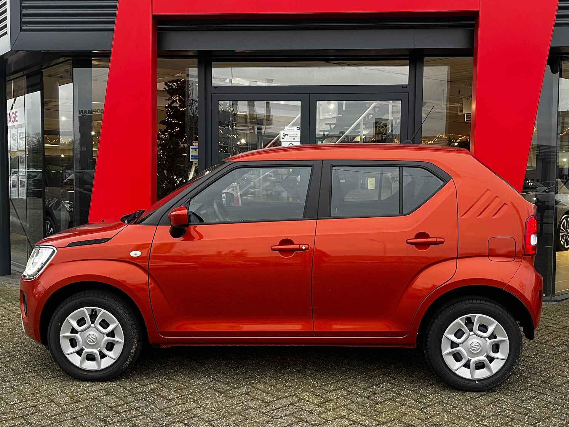 Suzuki Ignis 1.2 Smart Hybrid Comfort - 2/18