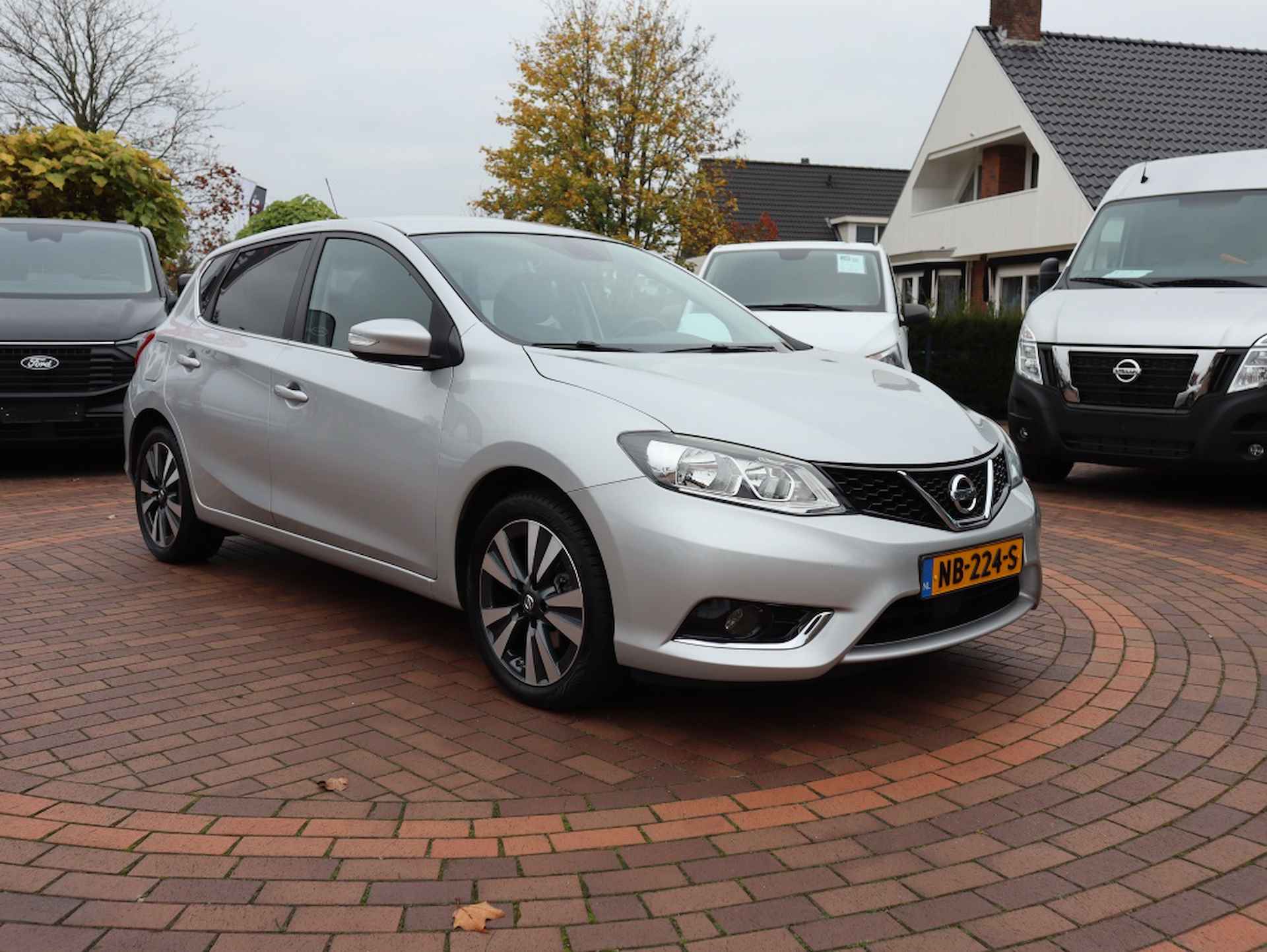 Nissan Pulsar 1.2 Dig-T N-Connecta / Navigatie / Climate control / 360 º Camer - 14/28