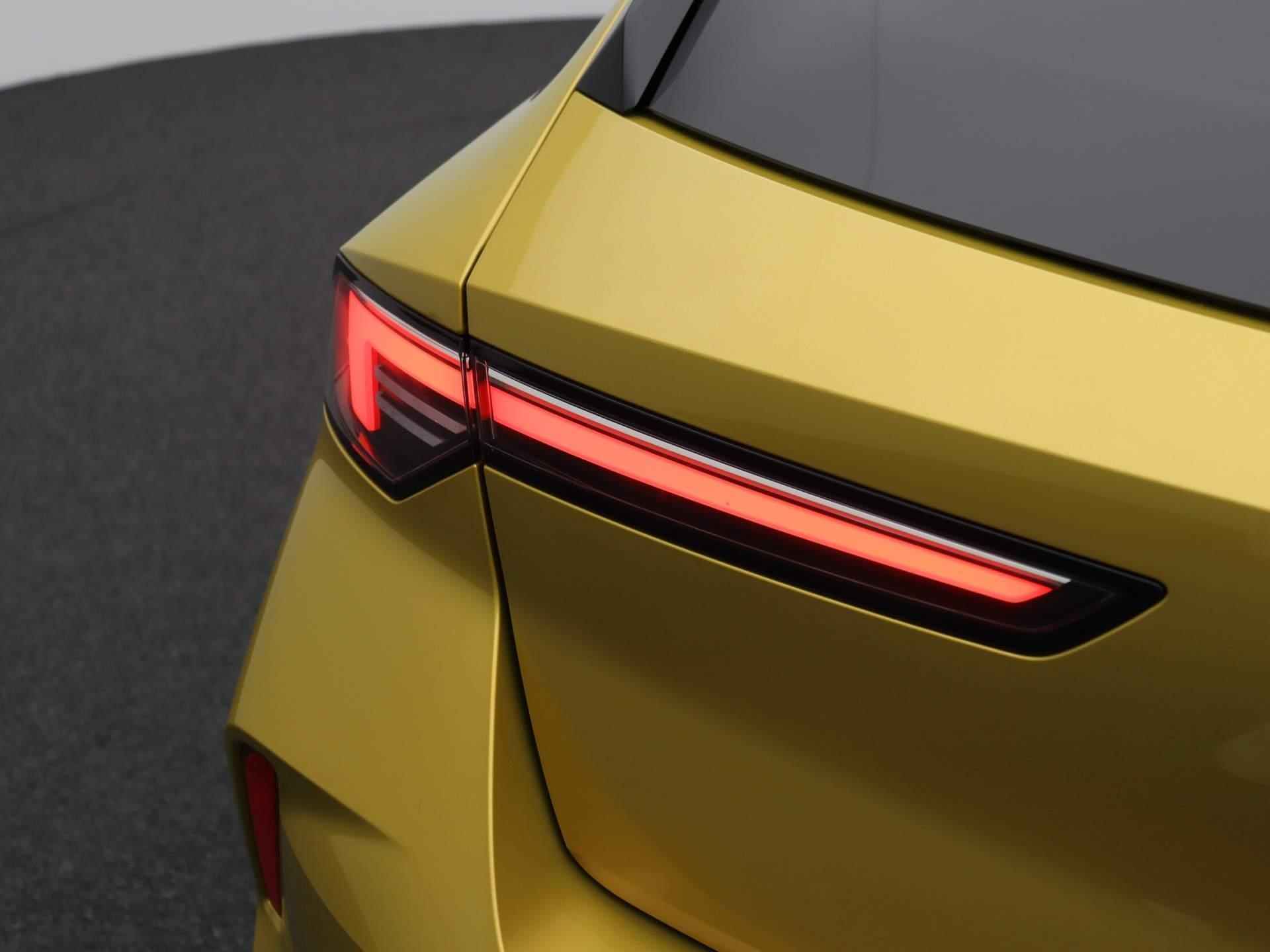 Opel Astra 1.2 Business Elegance || VAN MOSSEL VOORRAADVOORDEEL || - 11/21