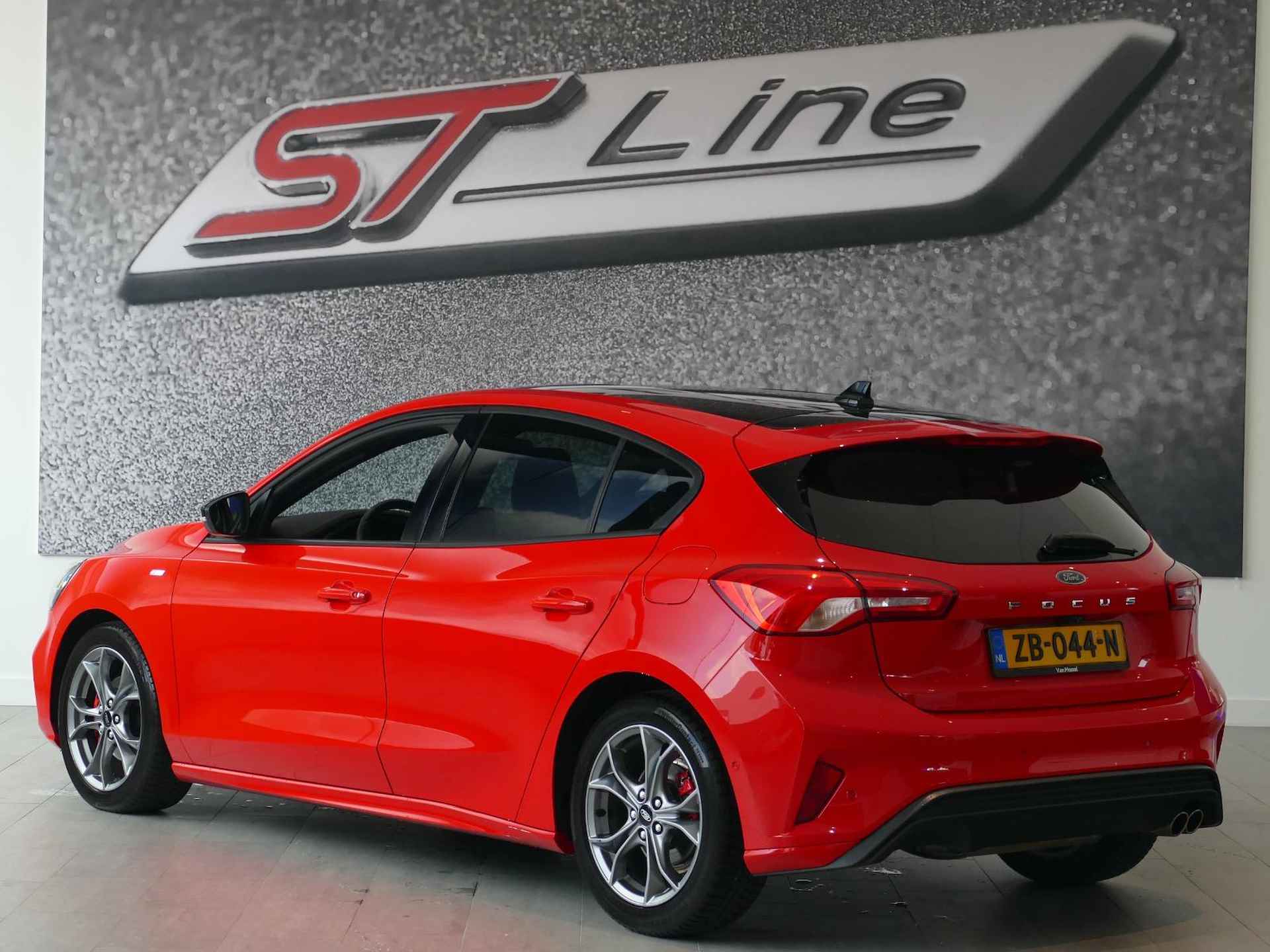 Ford Focus 1.5 EcoBlue ST Line Business | STUURVERWARMING | STOELVERWARMING | ADAPTIEVE CRUISE CONTROL | RACE RED | - 3/50