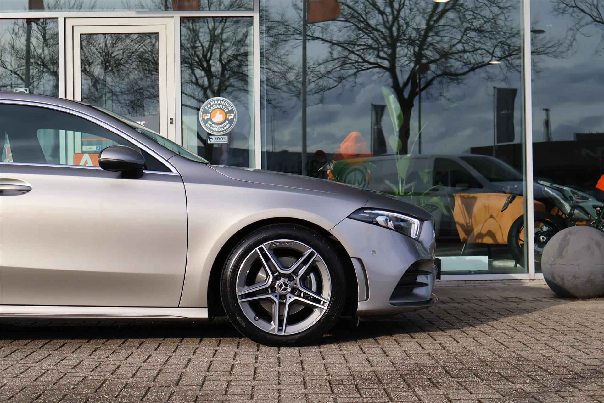 Mercedes A-Klasse A 180 AMG-Line 136pk 7G-DCT | Camera | Cruise | Climate | Navi | LED | Stoelverwarming - 13/44