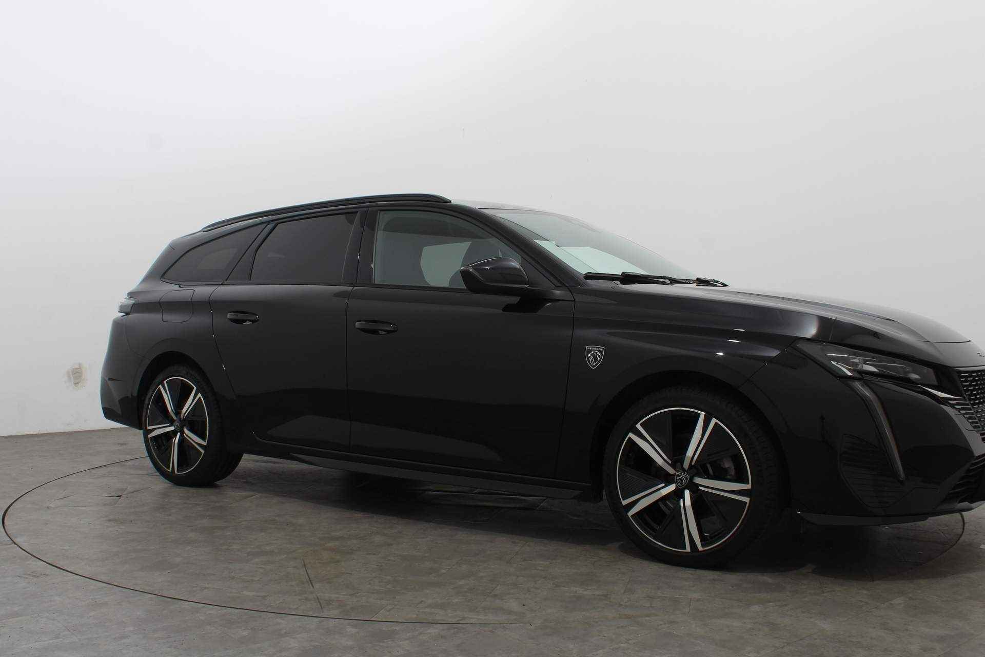 Peugeot 308 SW 1.2 PURETECH 130PK GT EAT8 | Navi | 360 camera + LED Matrix | Adaptive Cruise - 18/47