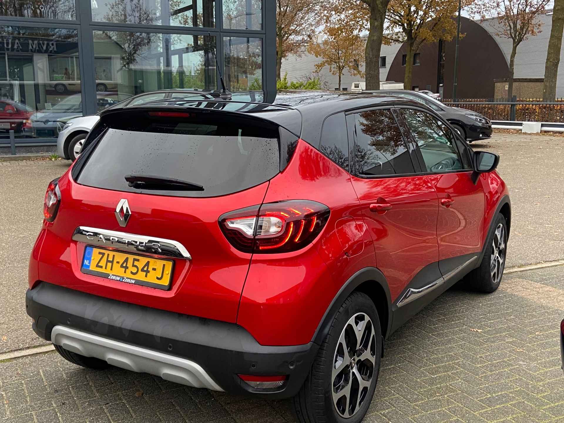 Renault Captur 0.9 TCe Intens | ORIG. NL. NAP KM. | CAMERA | FULL LED | RIJKLAARPRIJS INCL. 12 MND. BOVAGGARANTIE - 5/30