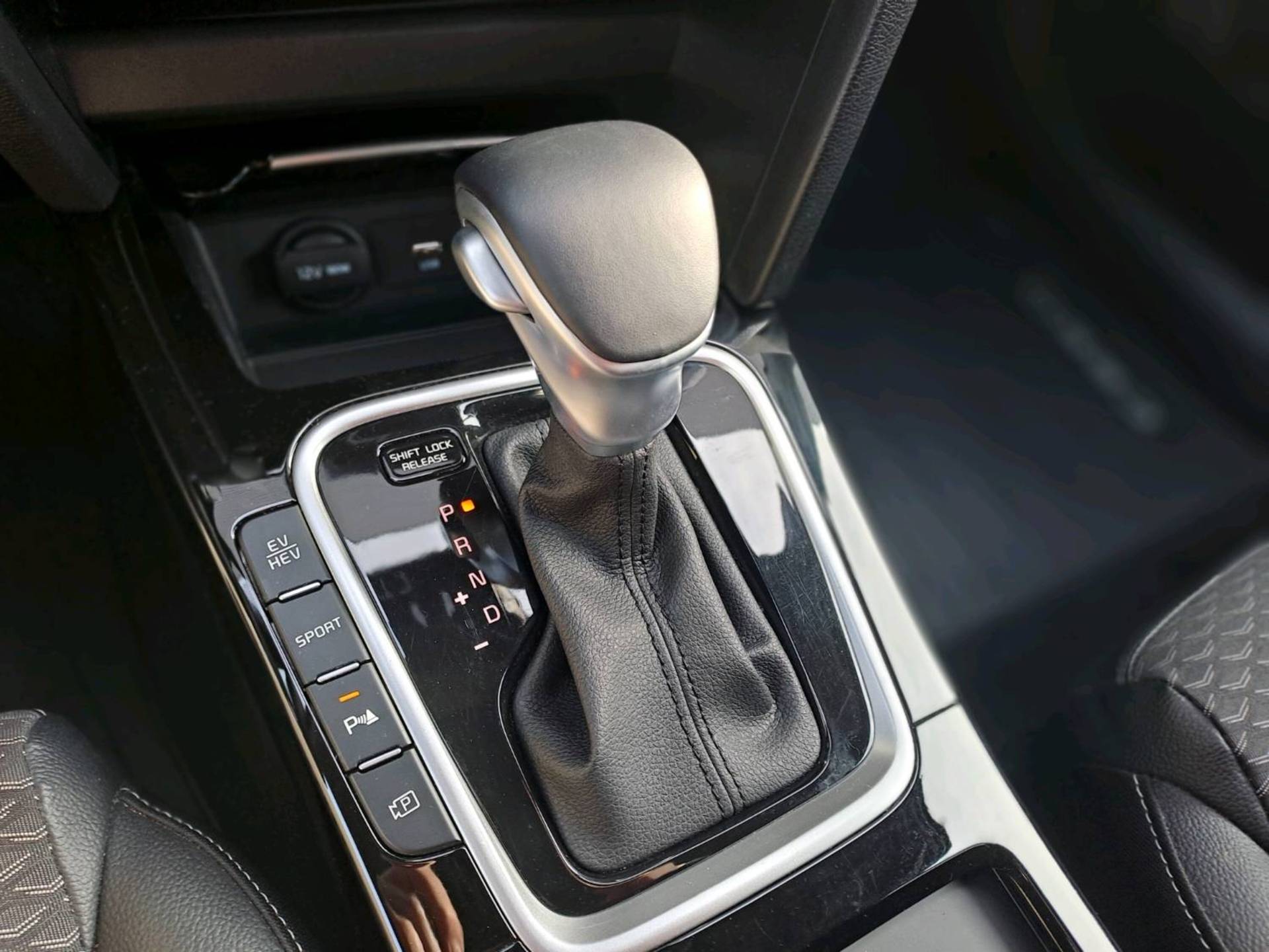 Kia Ceed Sportswagon 1.6 GDI PHEV Plug-In Hybrid DynamicPlusLine Navi | Andriod Auto / Apple car play | Camera - 19/34