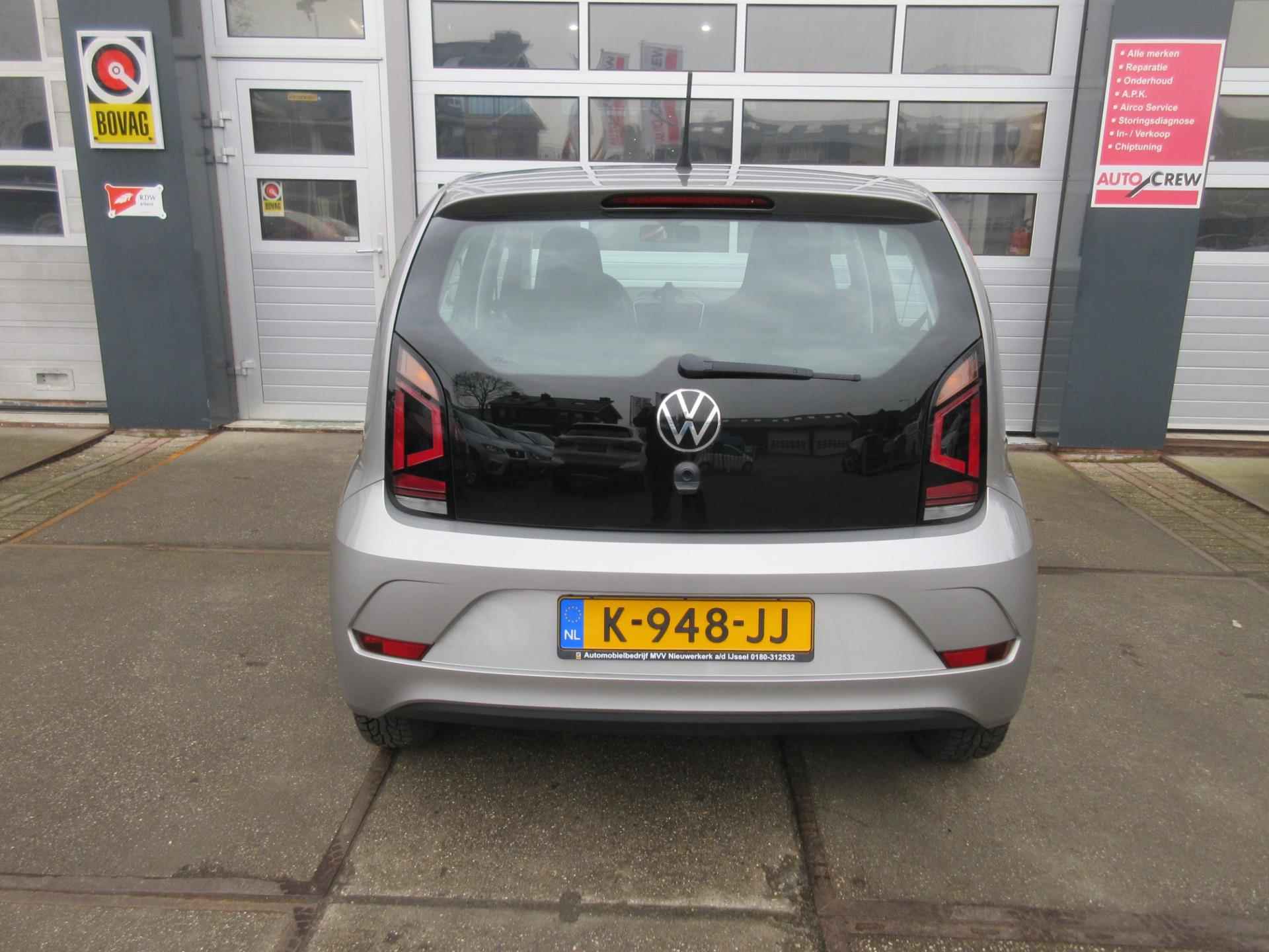 Volkswagen Up! 1.0 BMT move up! / Airco / Audio - 8/23