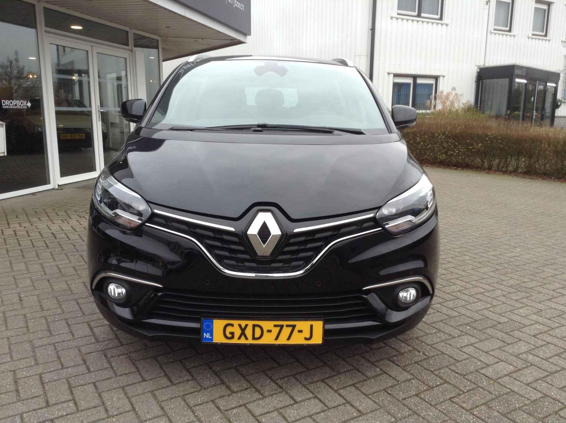 Renault Grand Scénic 1.3 TCe140 EDC Black Edition 7p. - 6/28