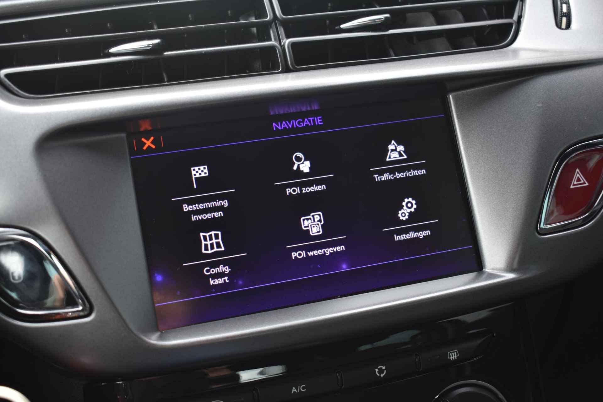 DS 3 Cabrio 1.2 PureTech Sport Chic | 130PK | LED Koplampen | Navigatie | Achteruitrijcamera | - 22/33