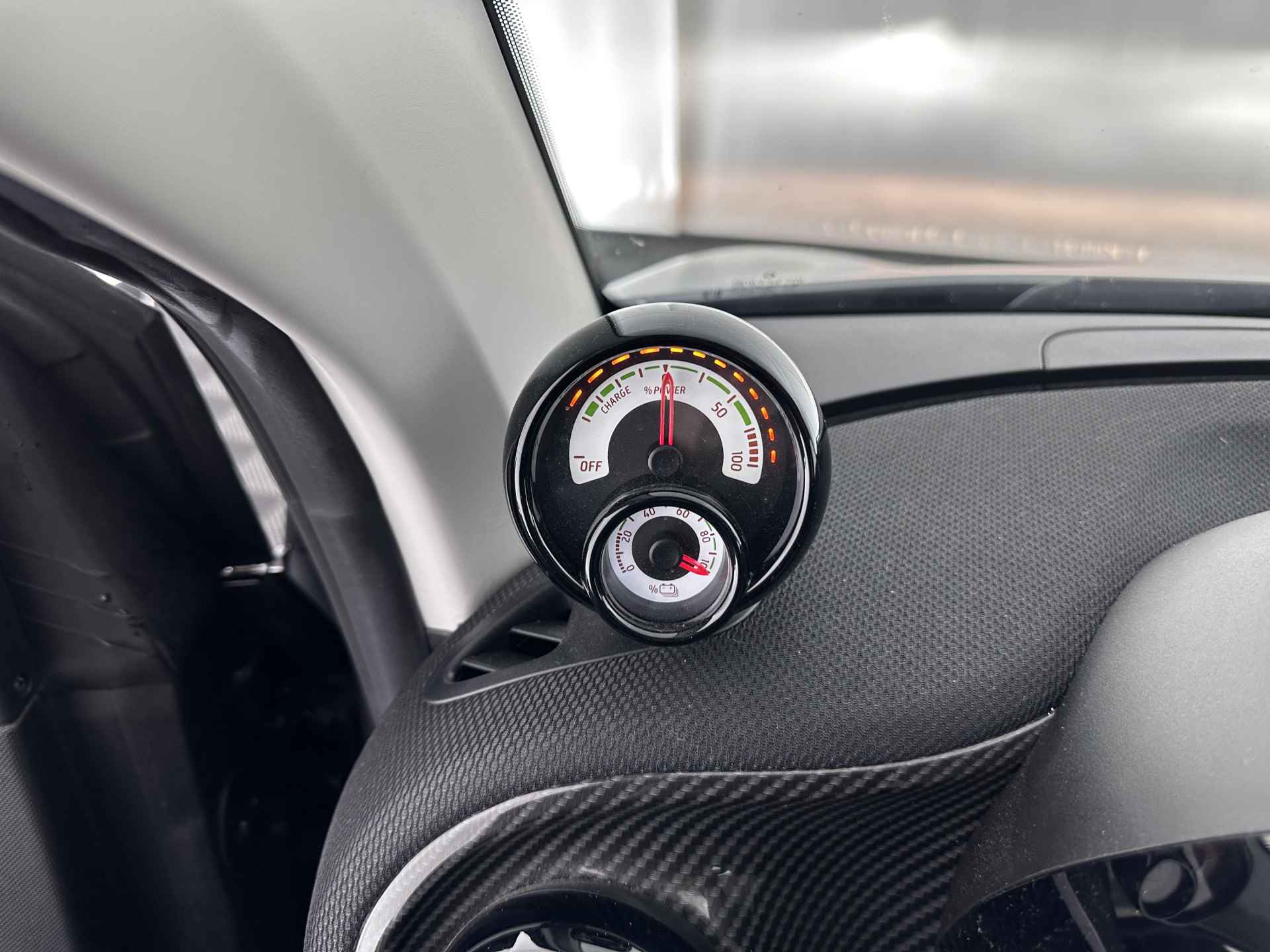 Smart Fortwo EQ Comfort PLUS 18 kWh [ 3-Fase ] Aut. *PANO | FULL-LED | VOLLEDER | NAVI-FULLMAP | CAMERA | BRABUS-WHEELS | AMBIENT-LIGHT | AIRCO | PDC | CRUISE | DAB | APP.CONNECT | COMFORT-SEATS | 16''ALU* - 21/30