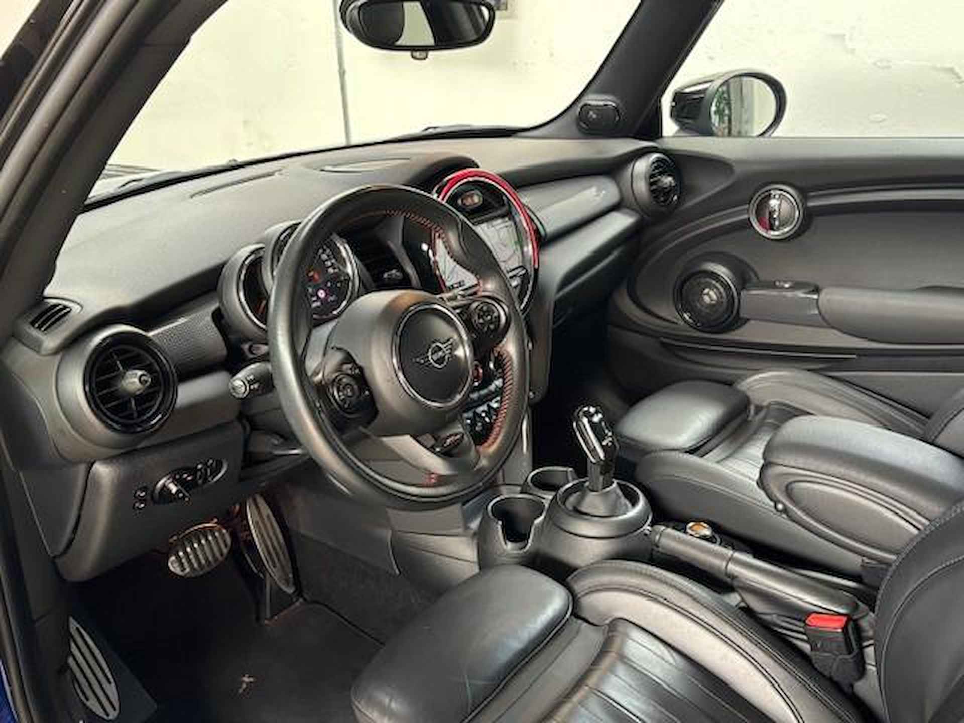 Mini Mini 1.5 Cooper | JCW | Union Jack | Apple Carplay | Leder | Harman Kardon | NL Auto | - 6/29