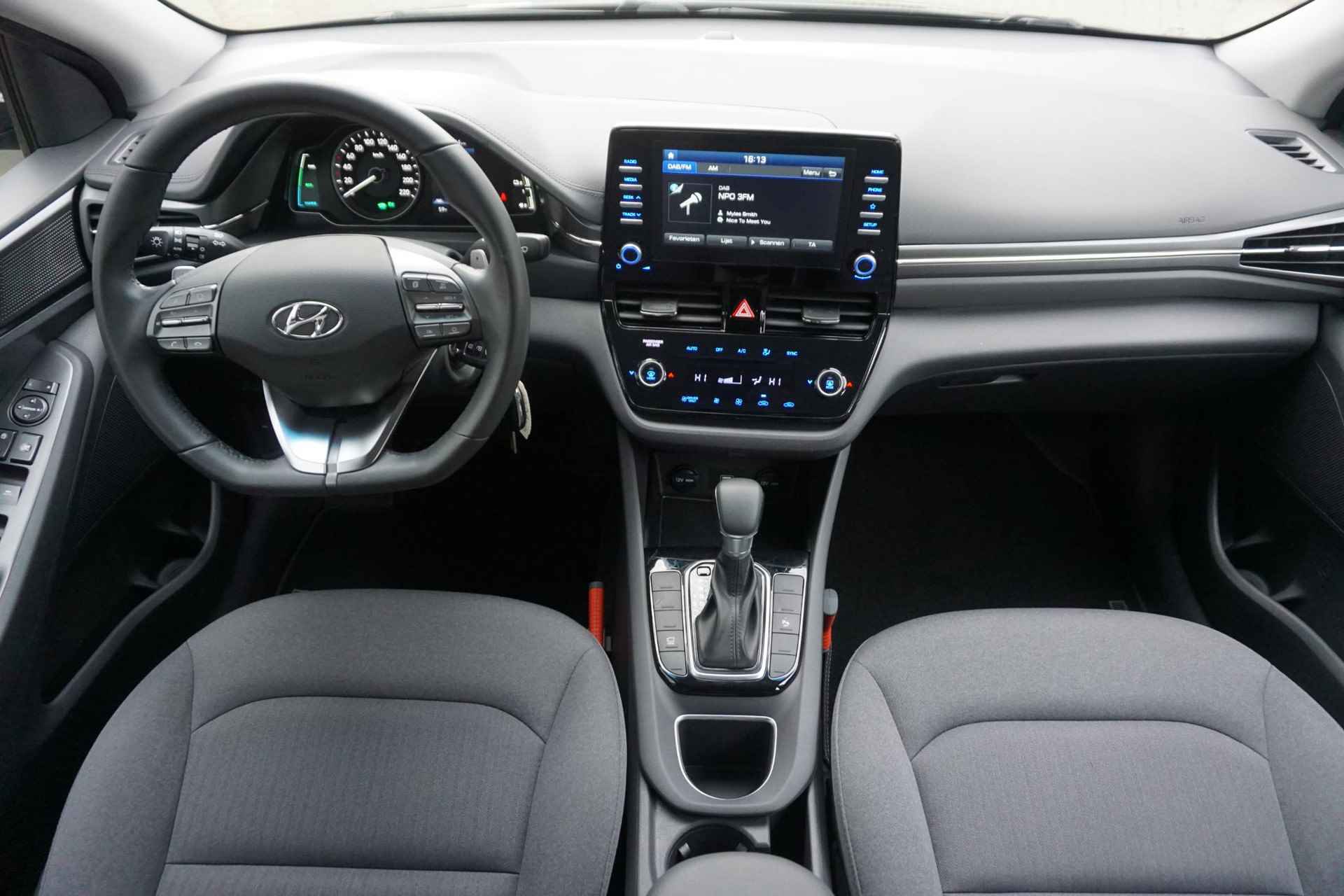 Hyundai IONIQ 1.6 GDi Hybrid i-Motion Faceliftmodel'20 Camera/Navigatie/Carplay. - 2/36