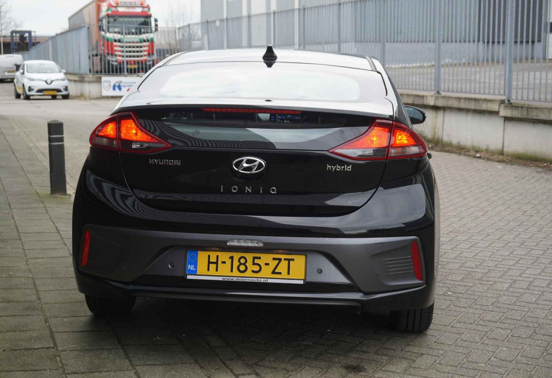 Hyundai IONIQ 1.6 GDi Hybrid i-Motion Faceliftmodel'20 Camera/Navigatie/Carplay. - 32/36