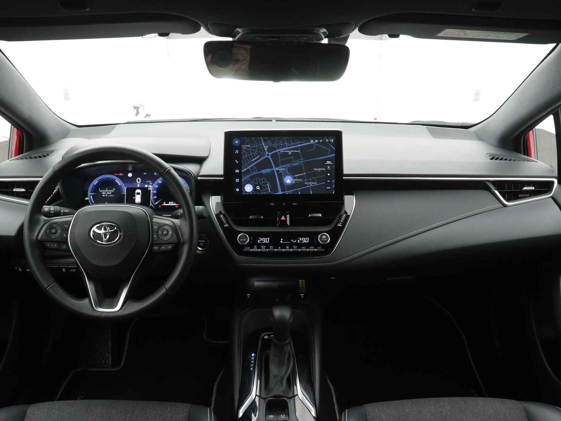 Toyota Corolla Touring Sports 1.8 Hybrid 140 First Edition | Navigatie | Parkeercamera + Sensoren | Stoelverwarming | - 6/46