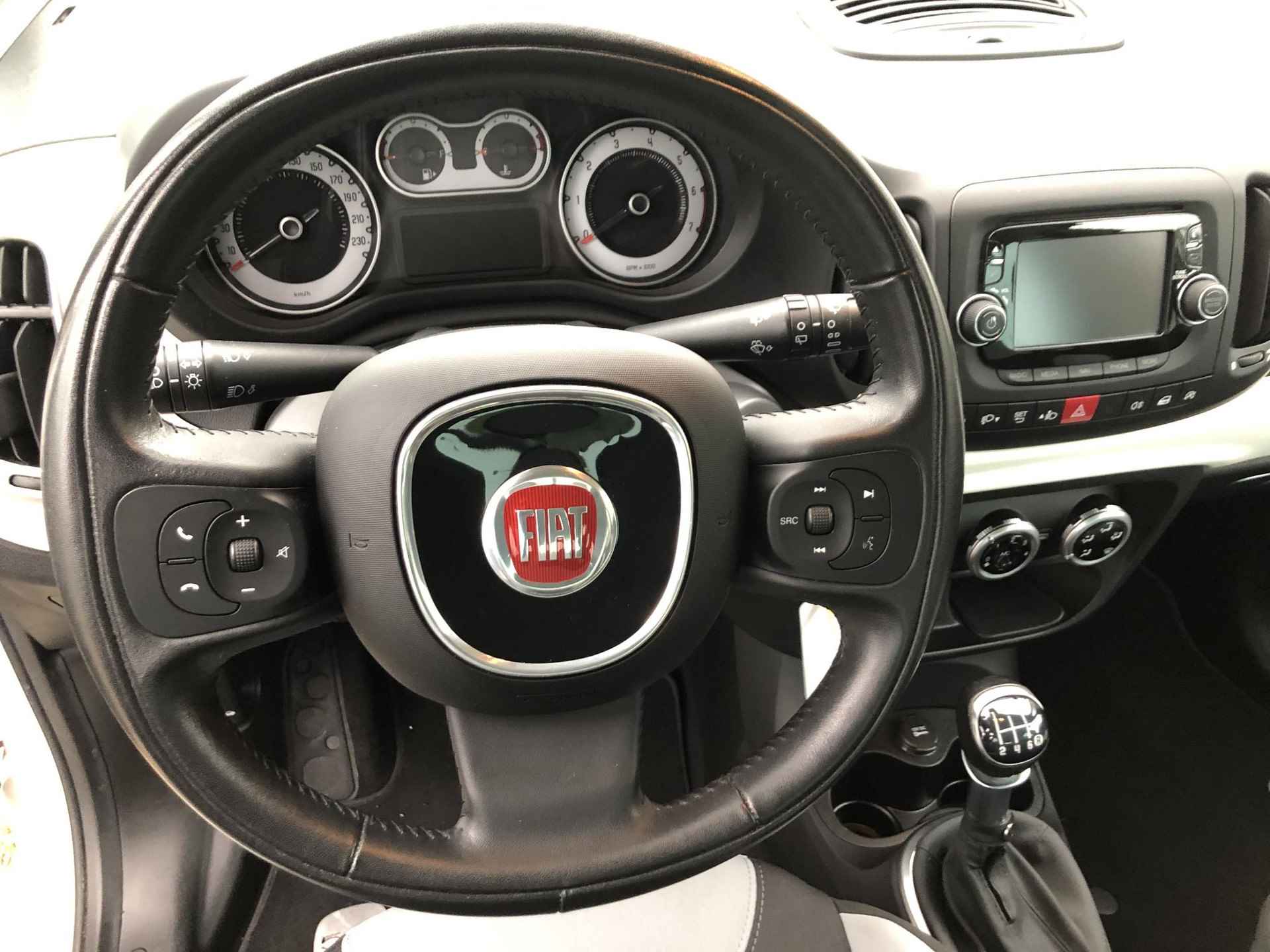 Fiat 500 L TwinAir Turbo 105 PopStar AIRCO|NAVI|PDC|16" - 18/30