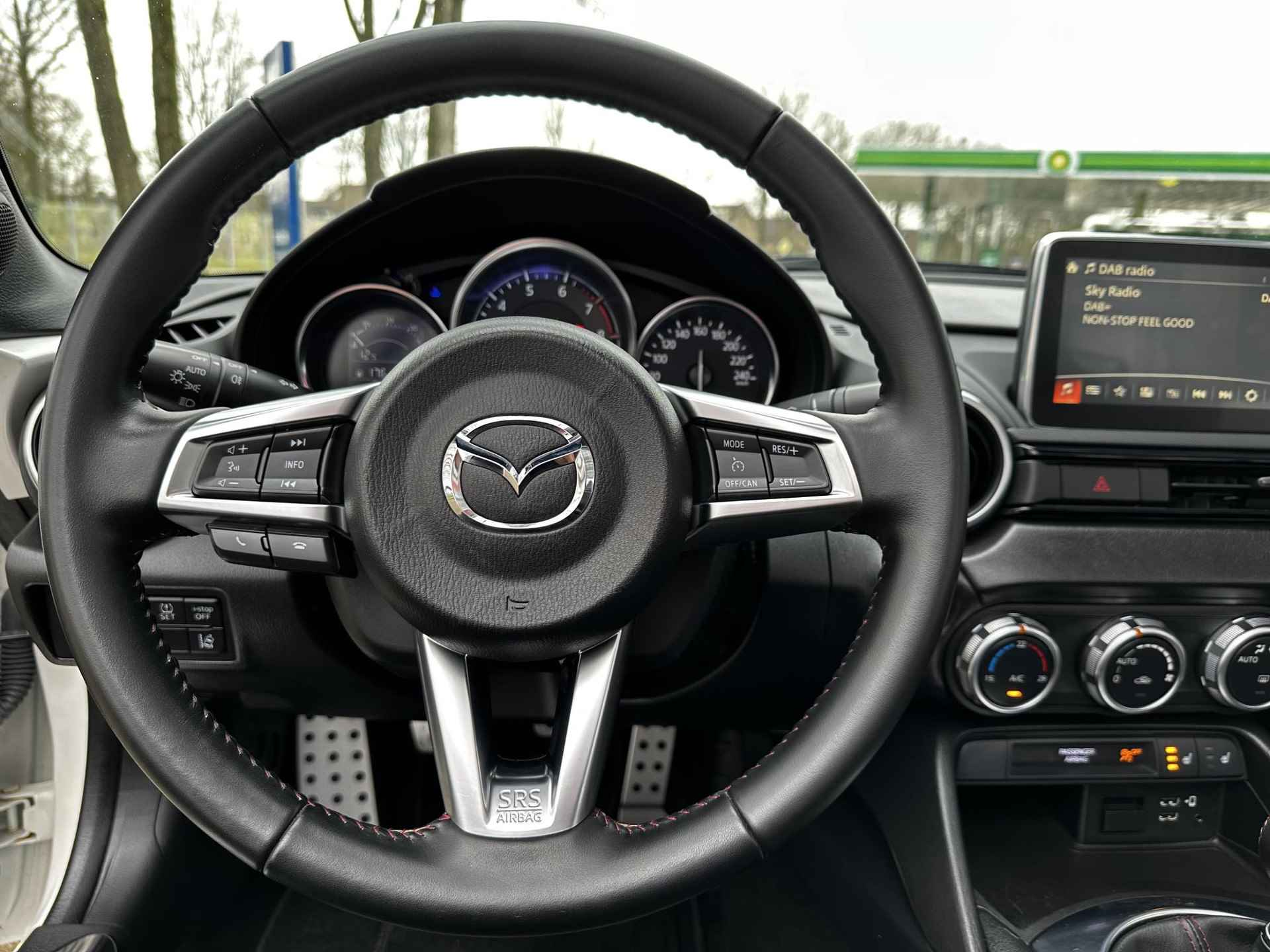 Mazda MX-5 2.0 SkyActiv-G 160 GT-M | Recaro | Navi | Stoelverwarming | Keyless - 17/27