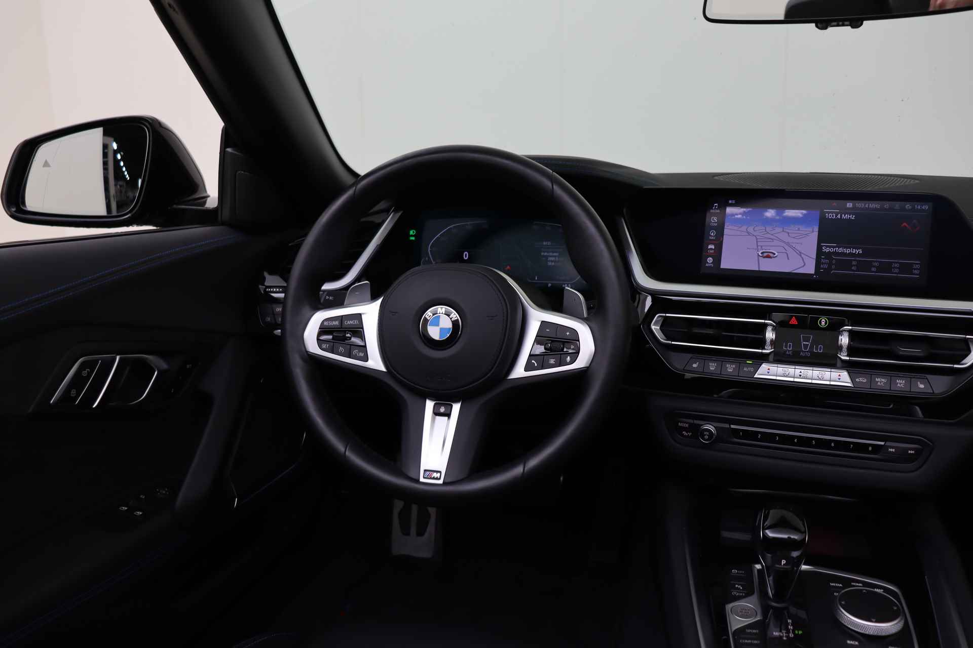 BMW Z4 Roadster sDrive20i High Executive M Sport Automaat / M sportstoelen / Stoelverwarming / Live Cockpit Professional / Verwarmd stuurwiel / Parking Assistant / Adaptieve LED / Cruise Control - 18/64