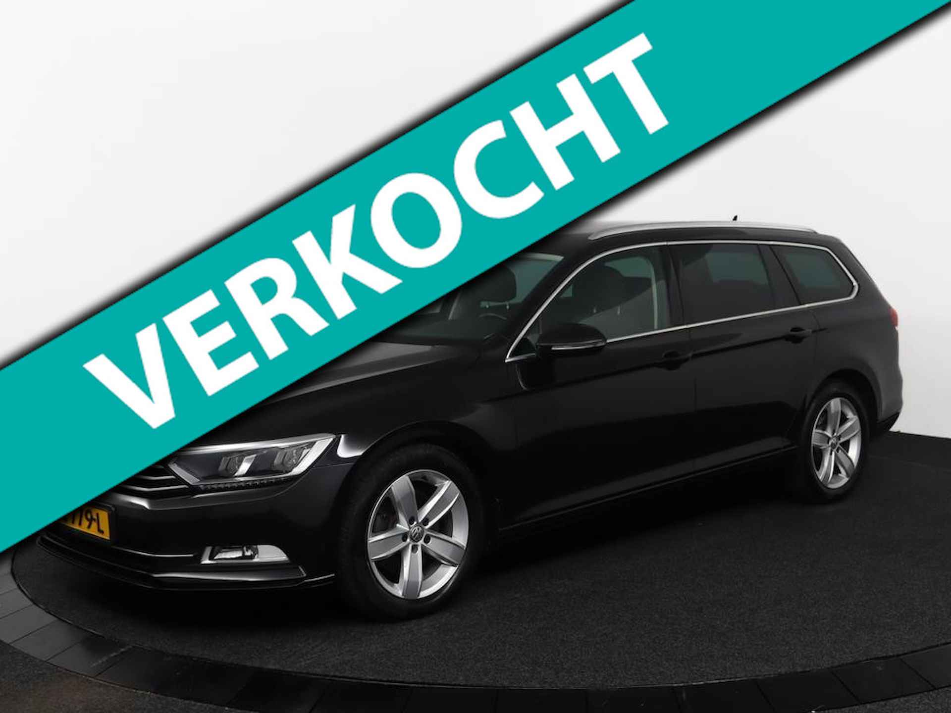 Volkswagen Passat 2.0 TDI Business Edition R | ACC | Trekhaak