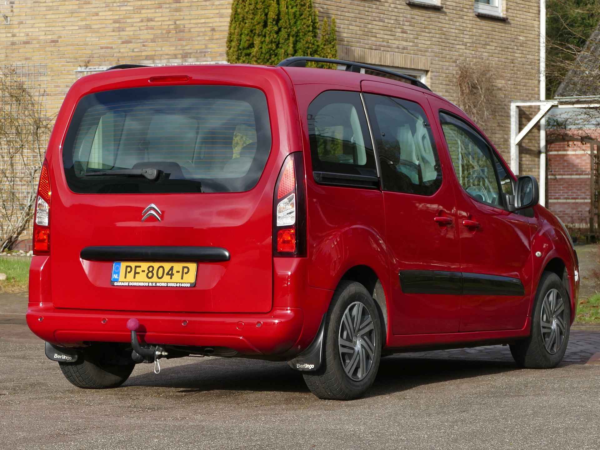 Citroën Berlingo 1.6 VTi Attraction | airco | all-season-banden | trekhaak - 2/49