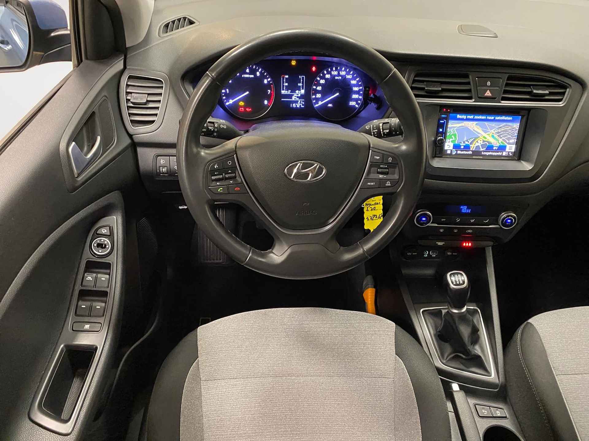 Hyundai i20 1.0 COMFORT | NAVI | PARKEERHULP | ONDERHOUDEN | - 8/22