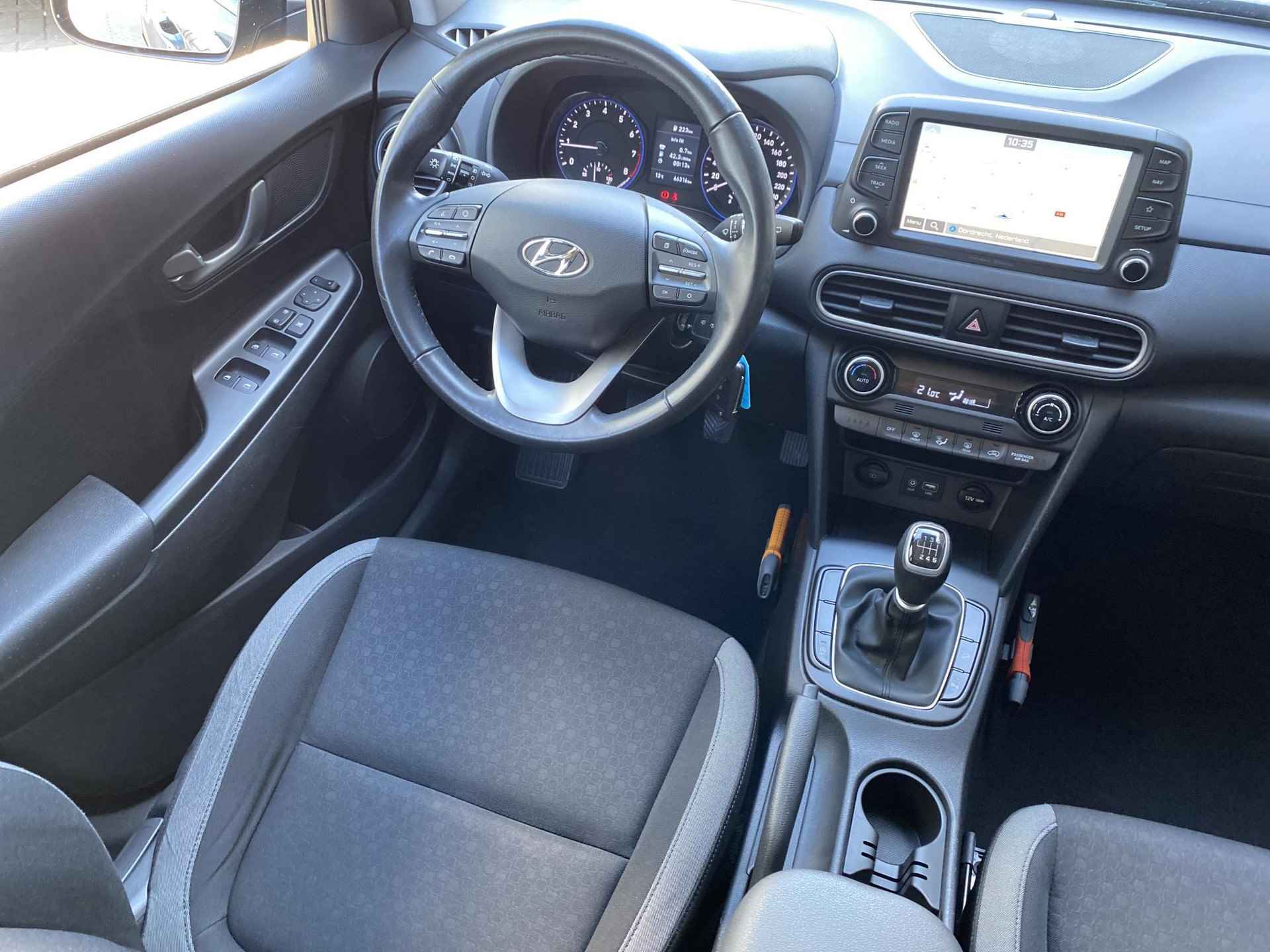 Hyundai Kona 1.0 T-GDI Comfort | Apple & Android multimedia | Geïntegreerde navigatiesysteem | Camera + pdc | - 10/40
