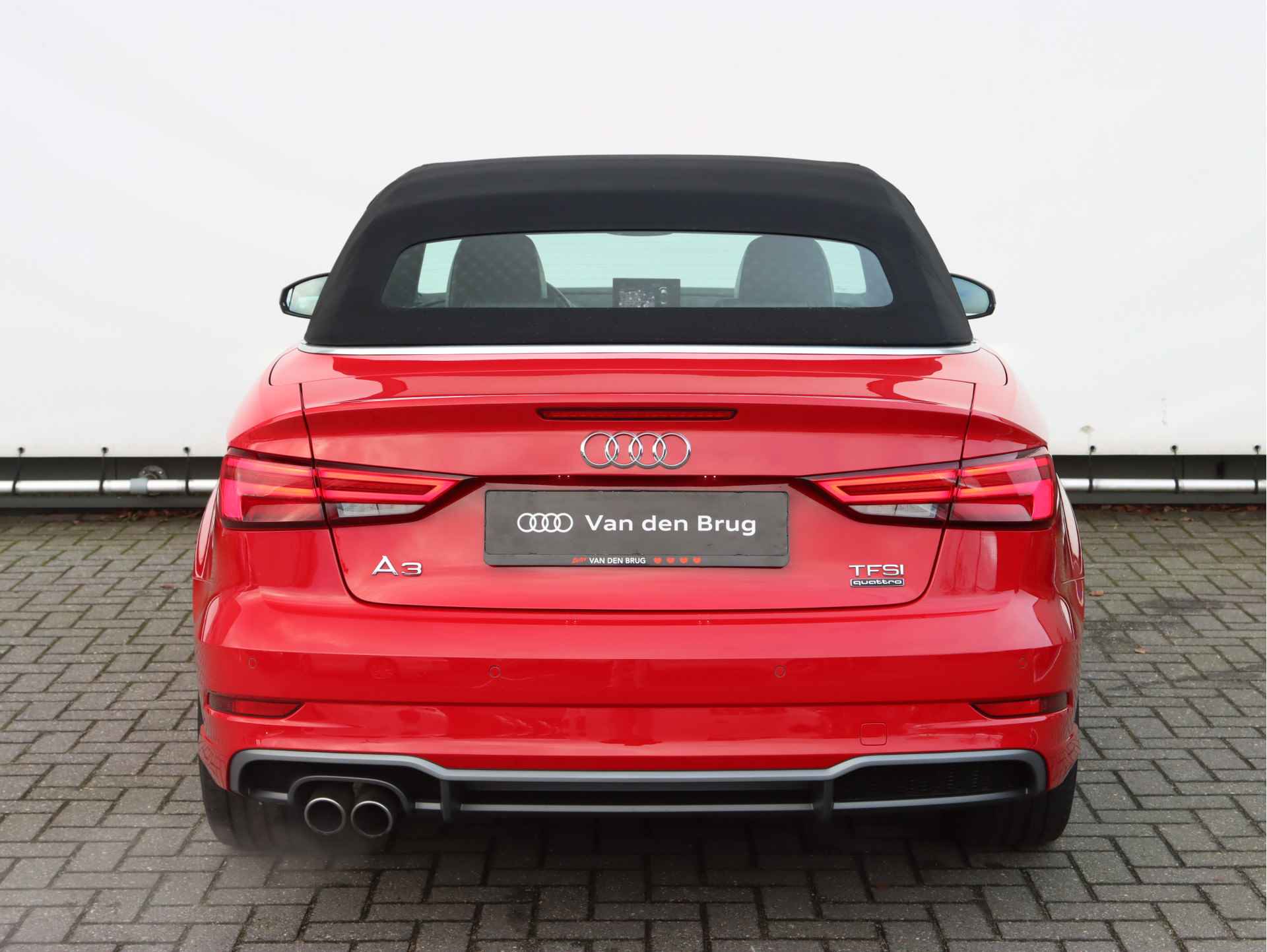 Audi A3 Cabriolet 2.0 TFSI quattro S Line 190pk | Nekverwarming | Stoelverwarming | Adaptive Cruise | Dodehoek detectie | Trekhaak | Parkeersensoren - 6/47