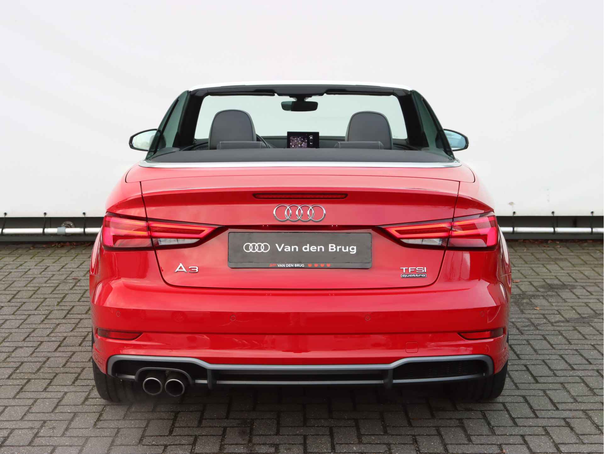 Audi A3 Cabriolet 2.0 TFSI quattro S Line 190pk | Nekverwarming | Stoelverwarming | Adaptive Cruise | Dodehoek detectie | Trekhaak | Parkeersensoren - 8/47