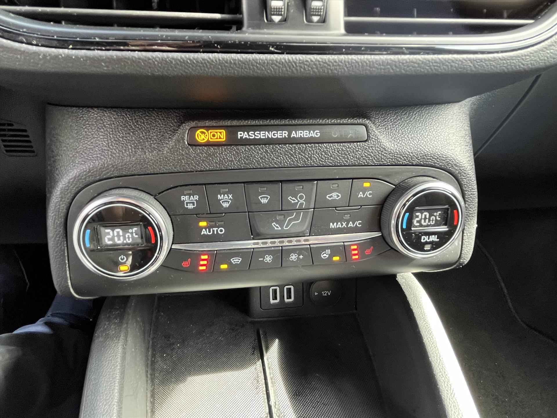 Ford Focus Wagon 1.0 EcoBoost 125pk ST Line X Business | Climatronic | Navigatie | Carplay | Winterpakket | Head up display | Stuur en Stoel en Voorruit verwarming | - 20/28
